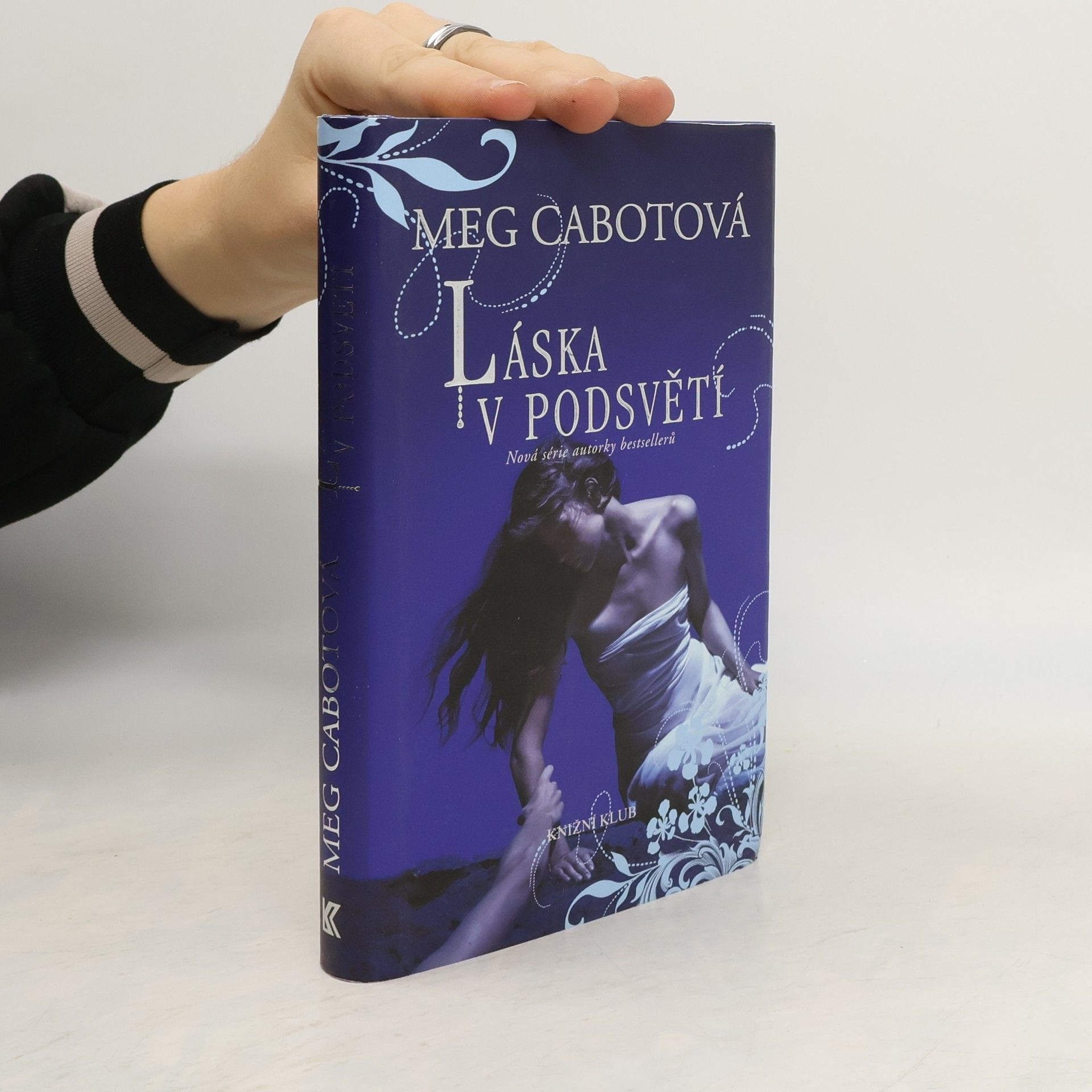 Patricia Cabot Láska v Podsvětí