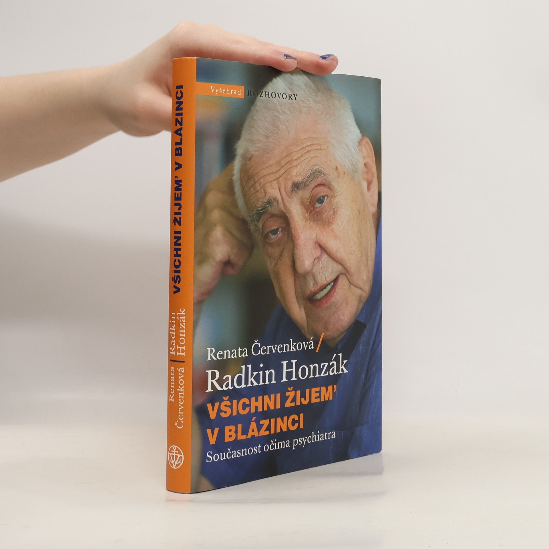 Všichni žijem' v blázinci