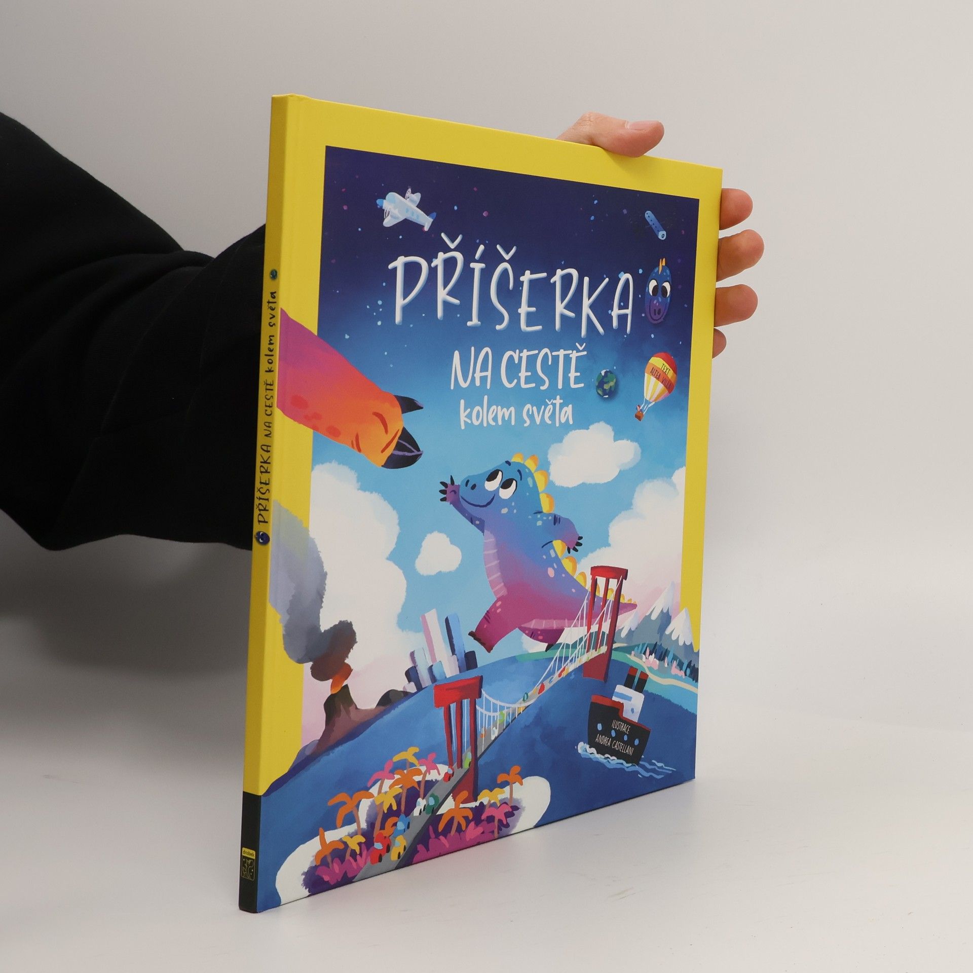 Příšerka na cestě kolem světa