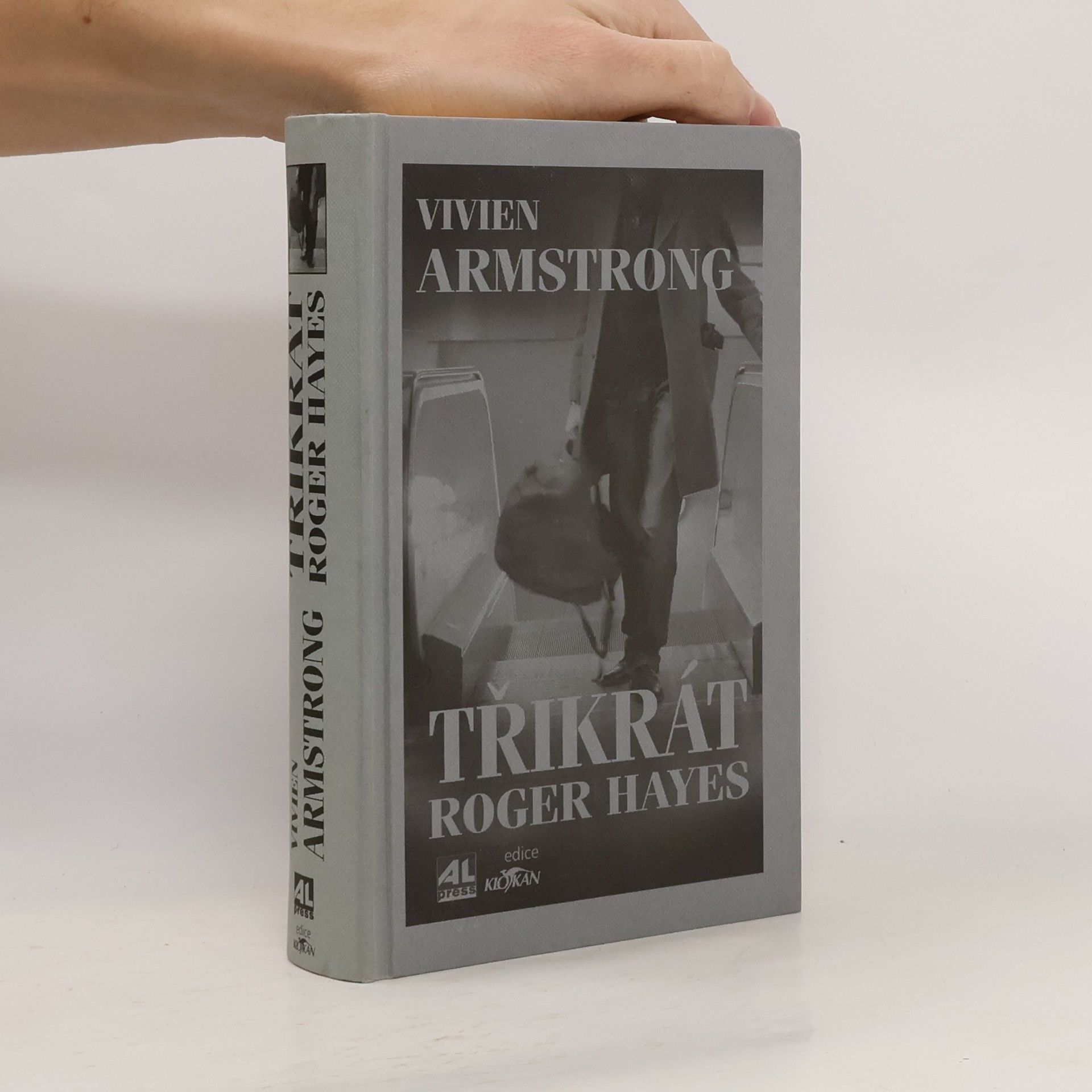 Vivien Armstrong Třikrát Roger Hayes