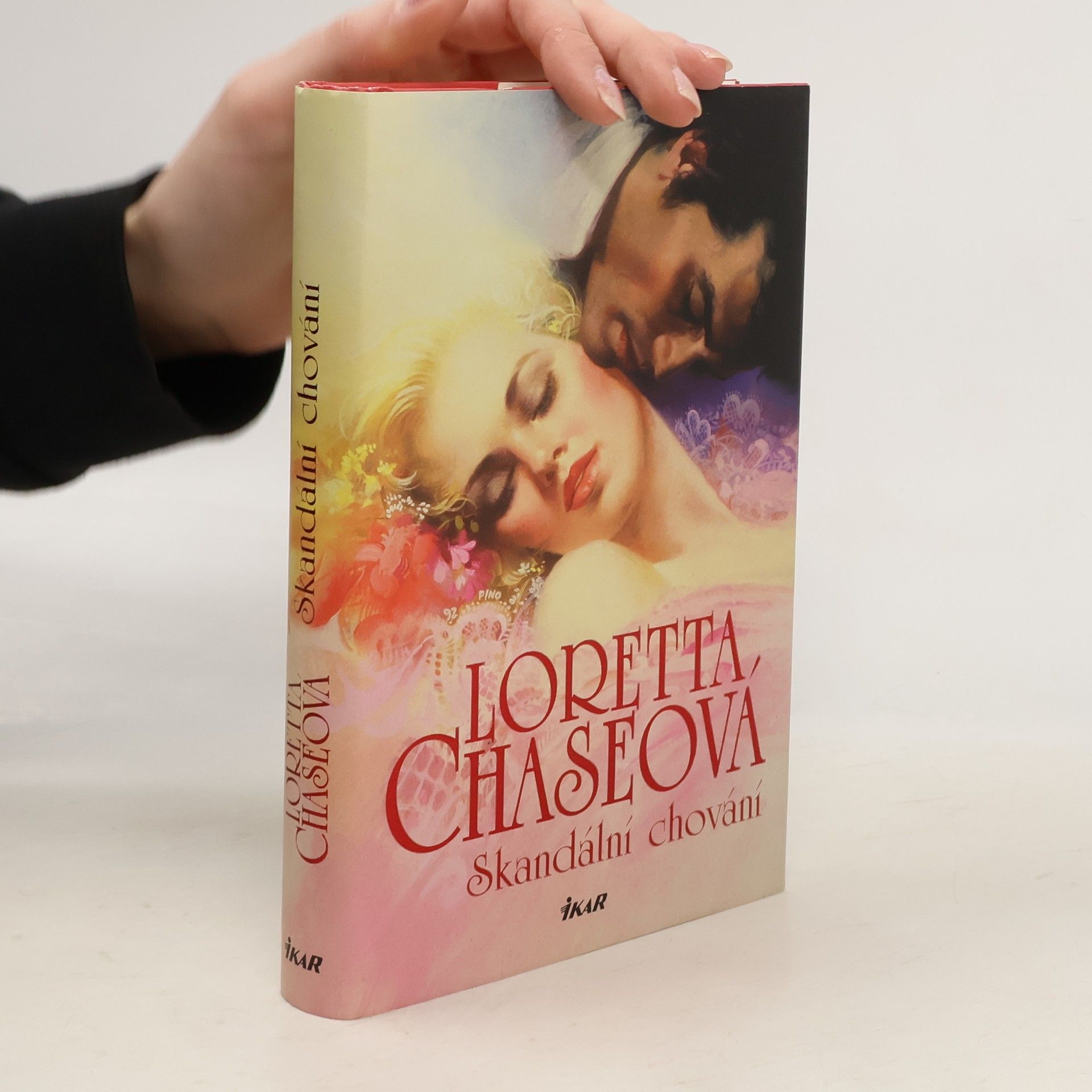 Loretta Lynda Chase Skandální chování