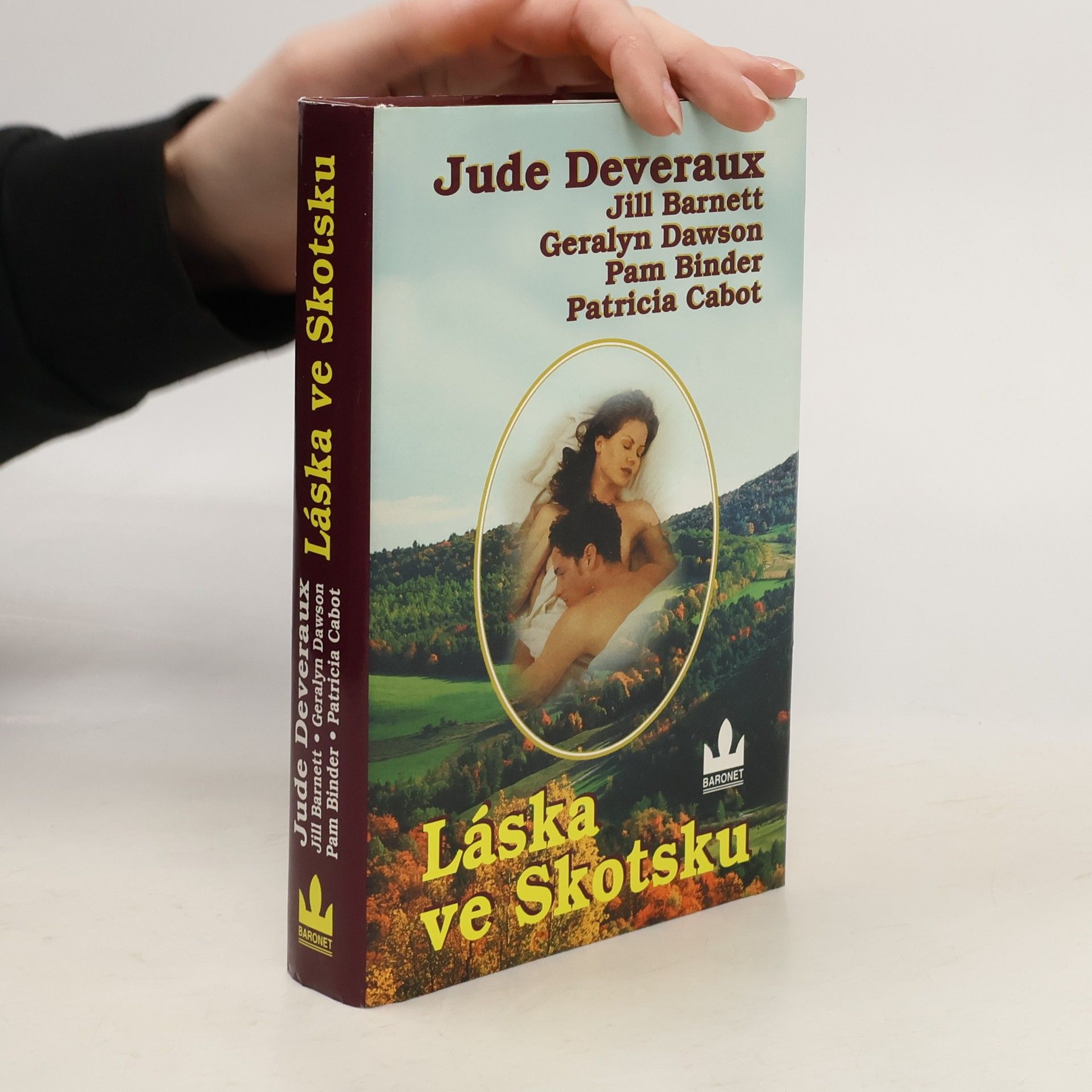 Jude Deveraux Láska ve Skotsku