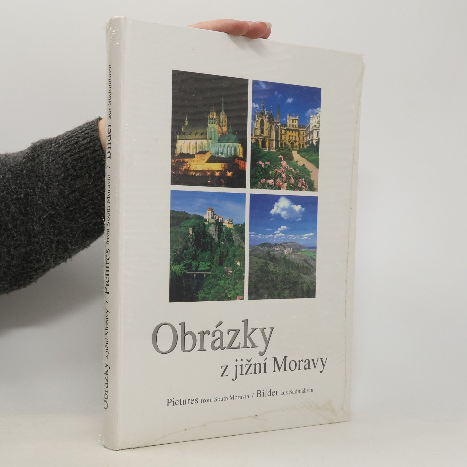 AA.VV. Obrázky z jižní Moravy