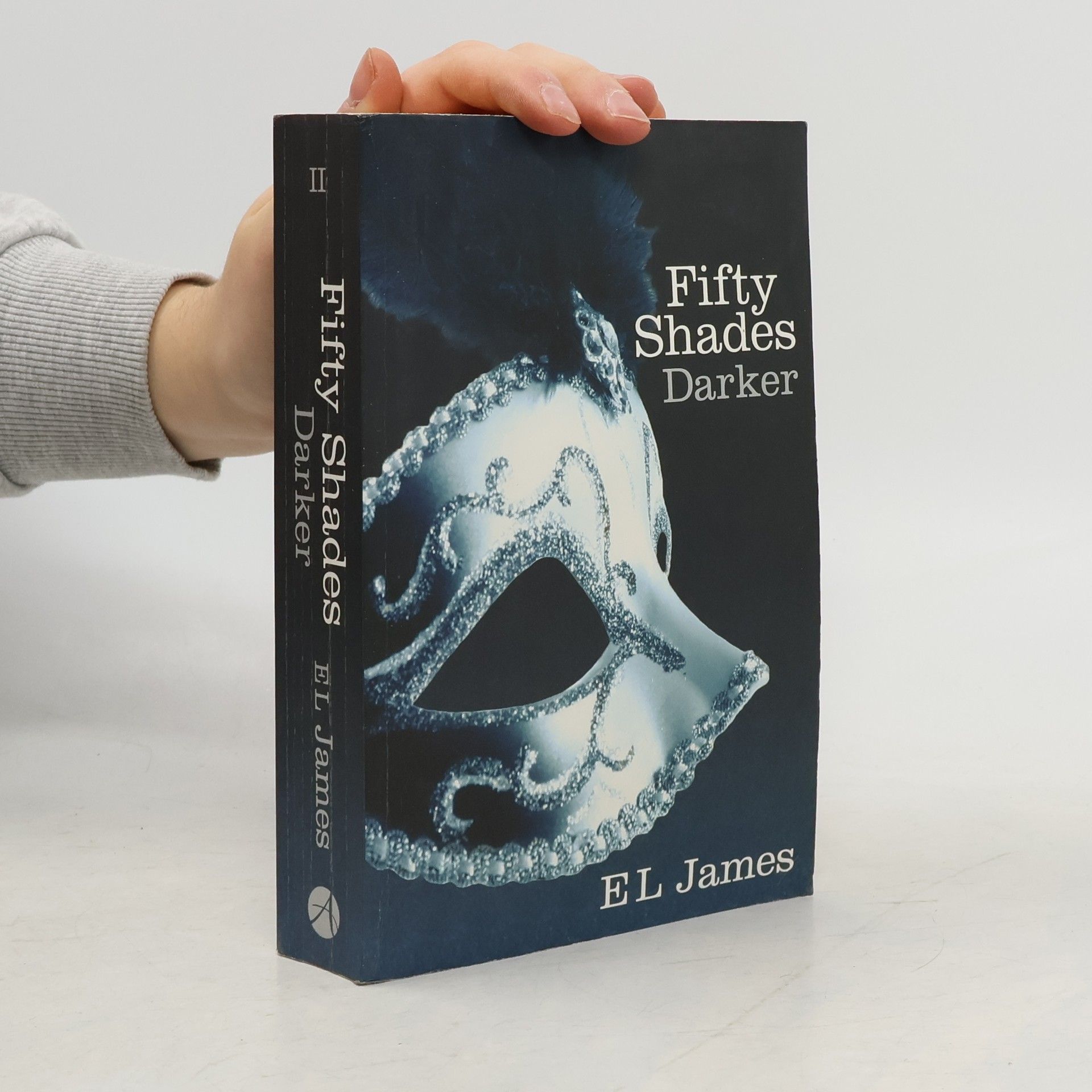 E. L. James Fifty Shades Darker