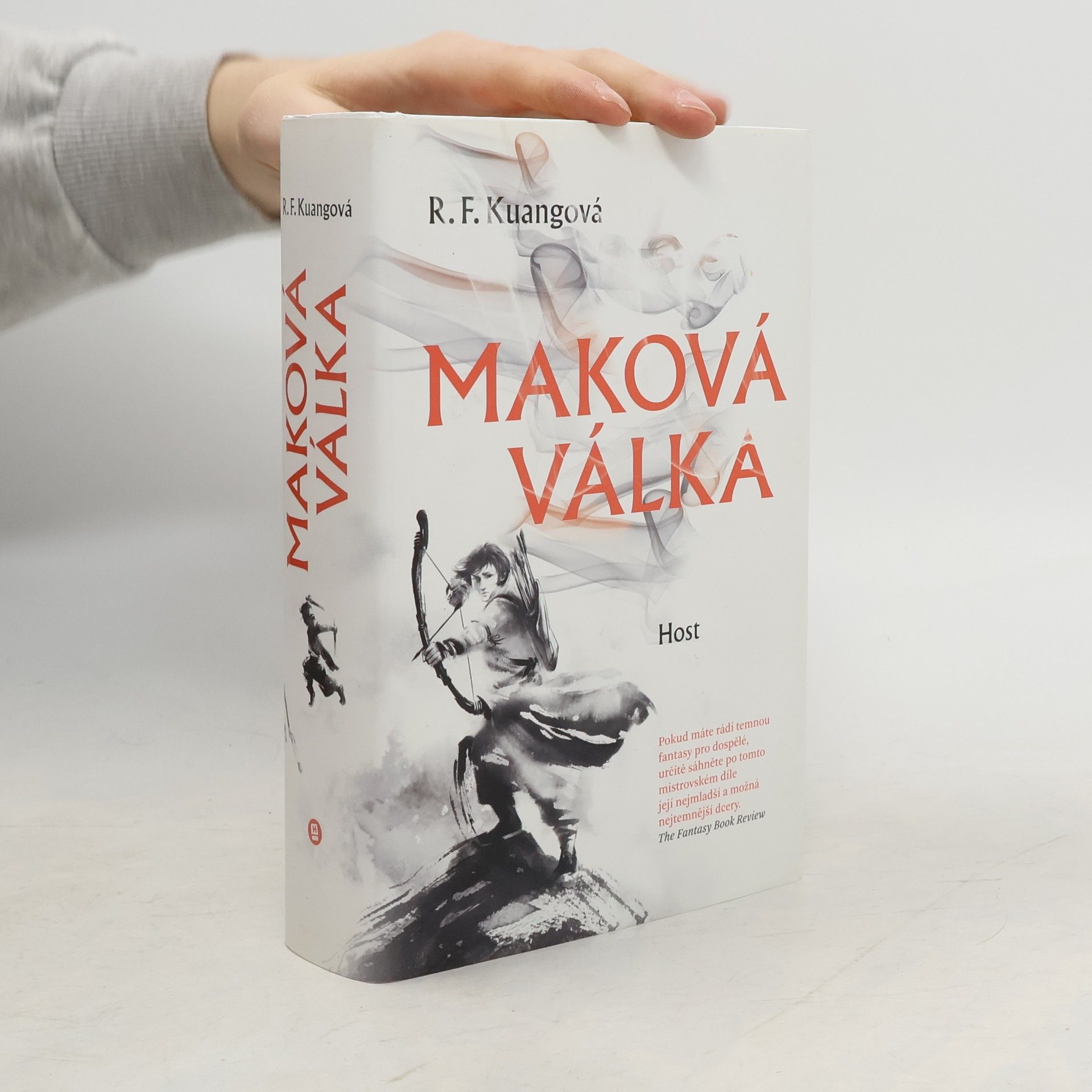 Rebecca Kuang Maková válka