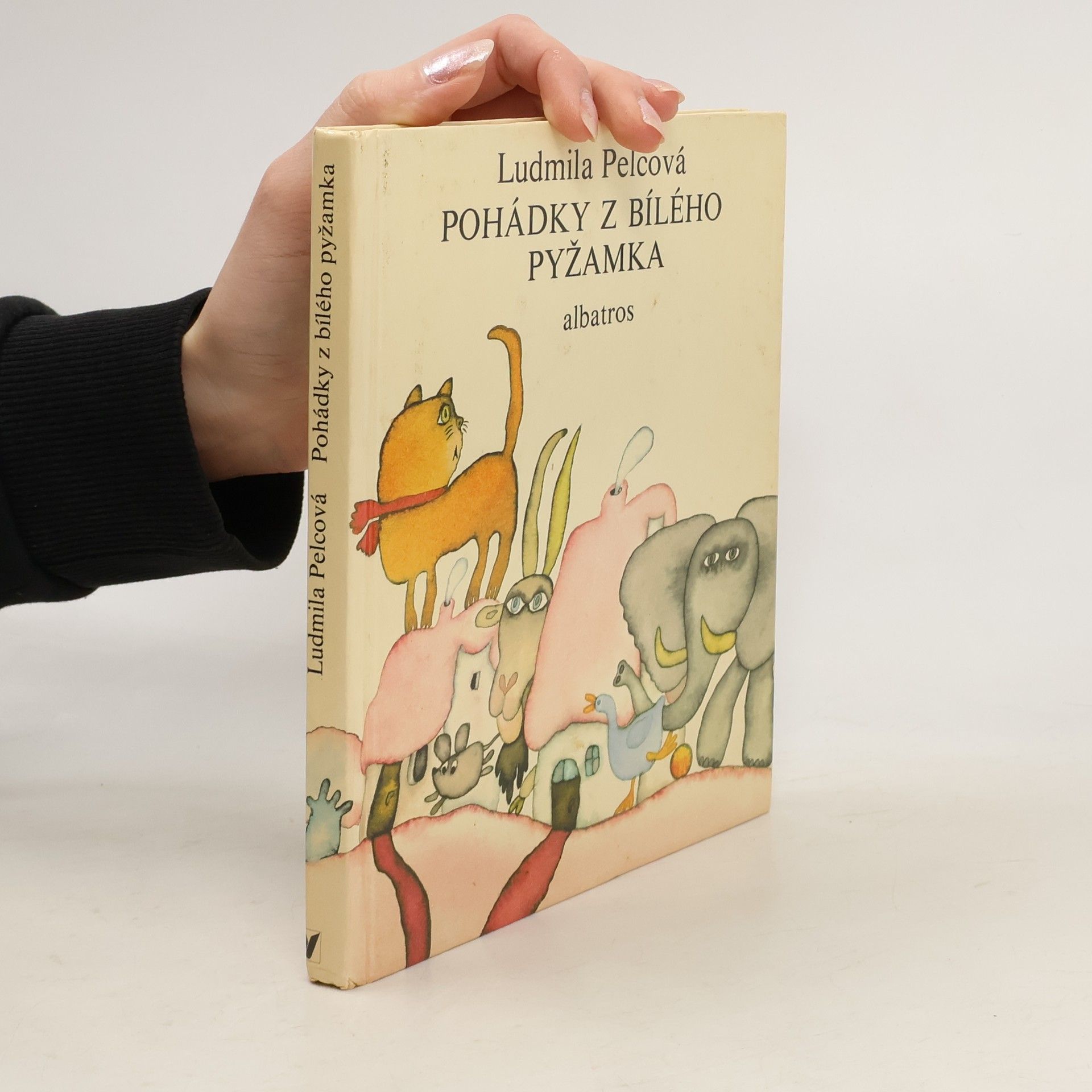 Pohádky z bílého pyžamka