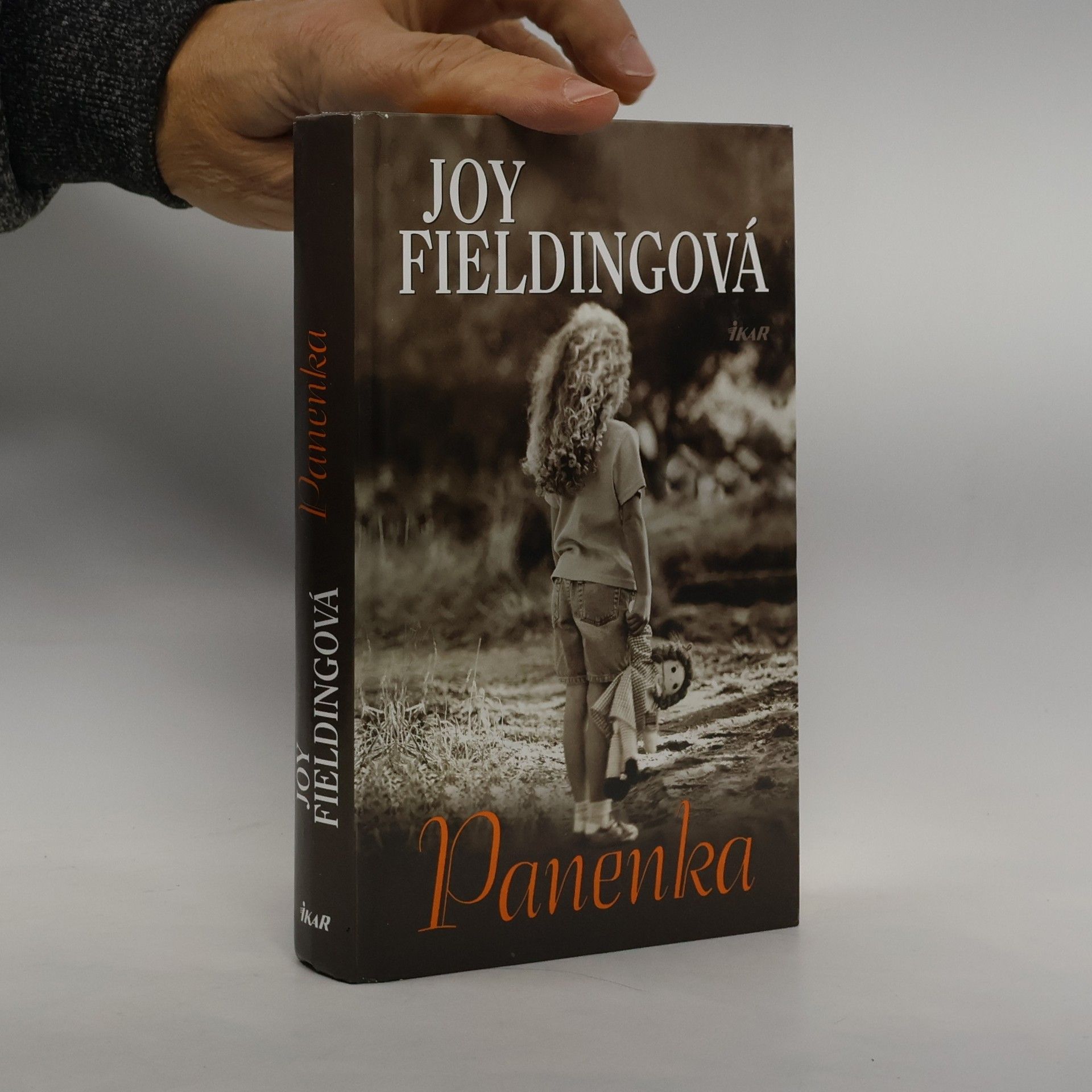 Joy Fielding Panenka