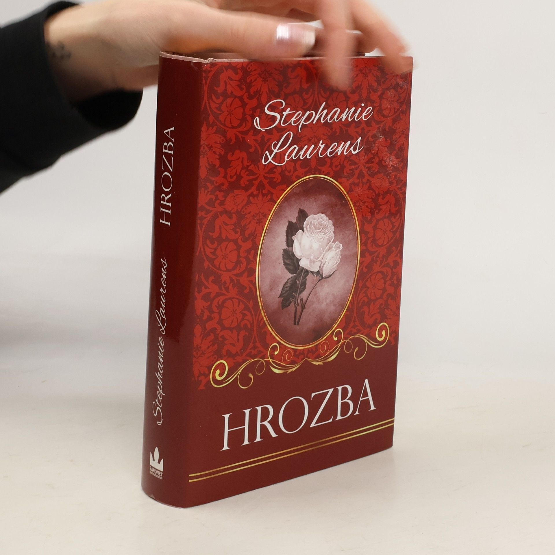 Stephanie Laurens Hrozba