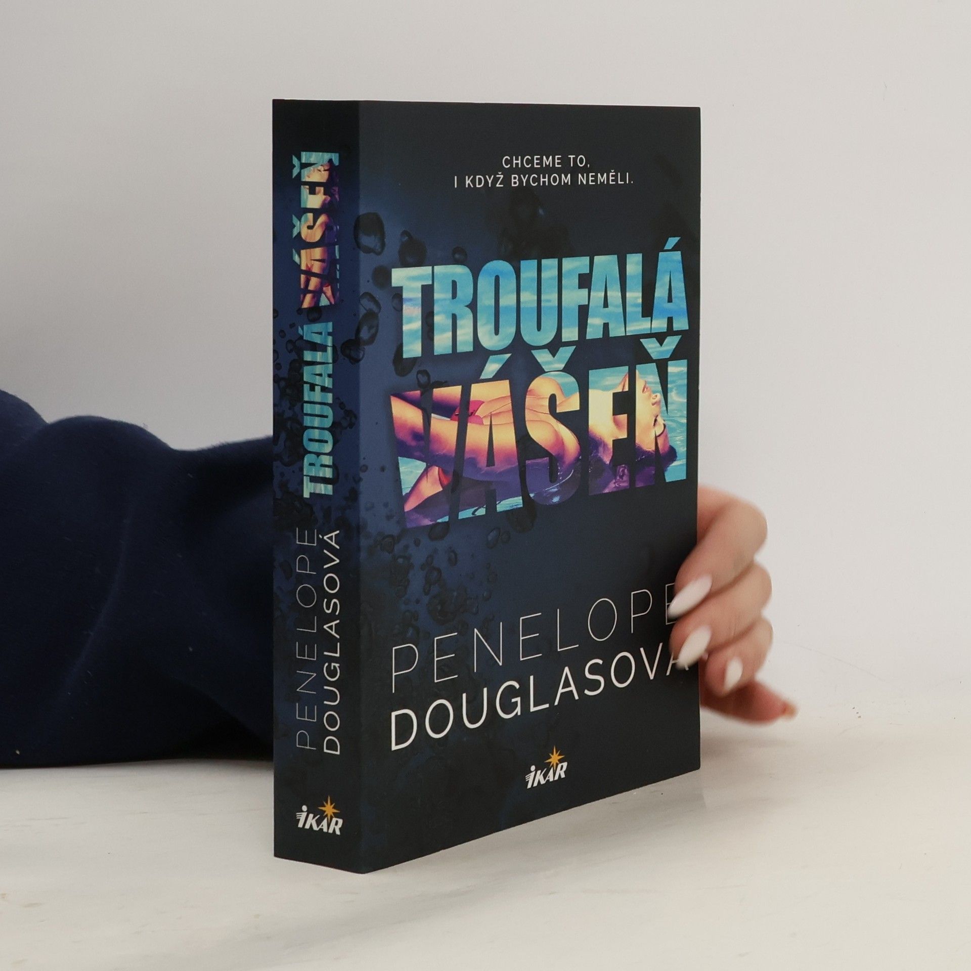 Penelope Douglas Troufalá vášeň