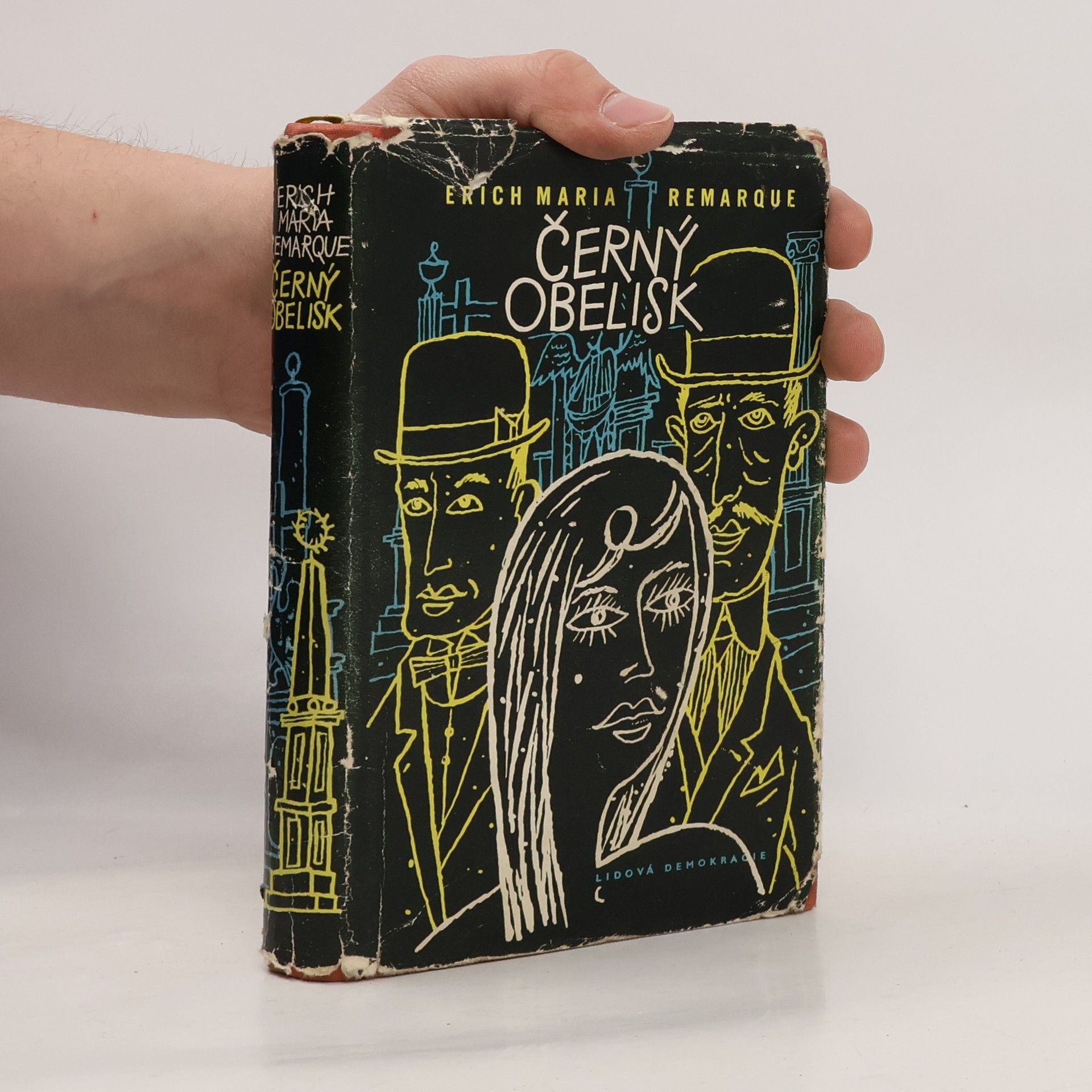 Erich Maria Remarque Černý obelisk