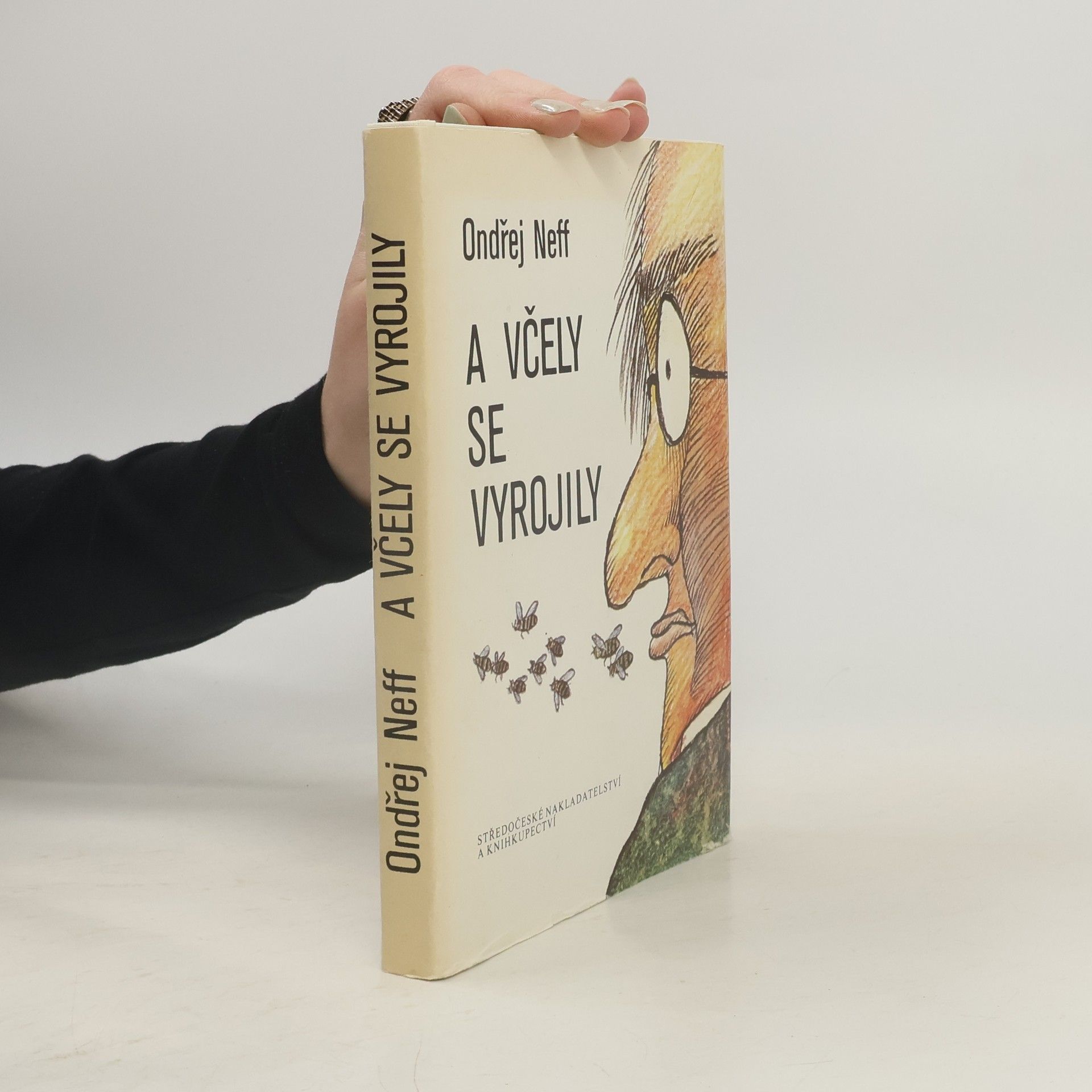 Ondřej Neff A včely se vyrojily