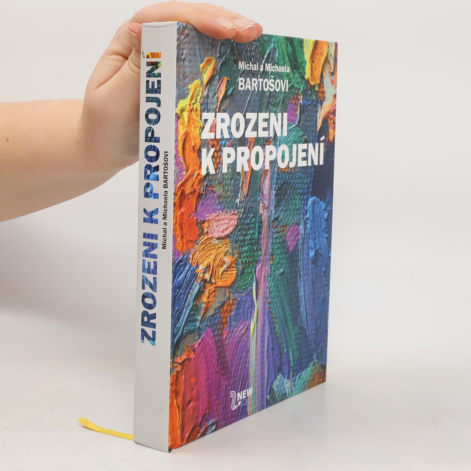 Zrozeni k propojení