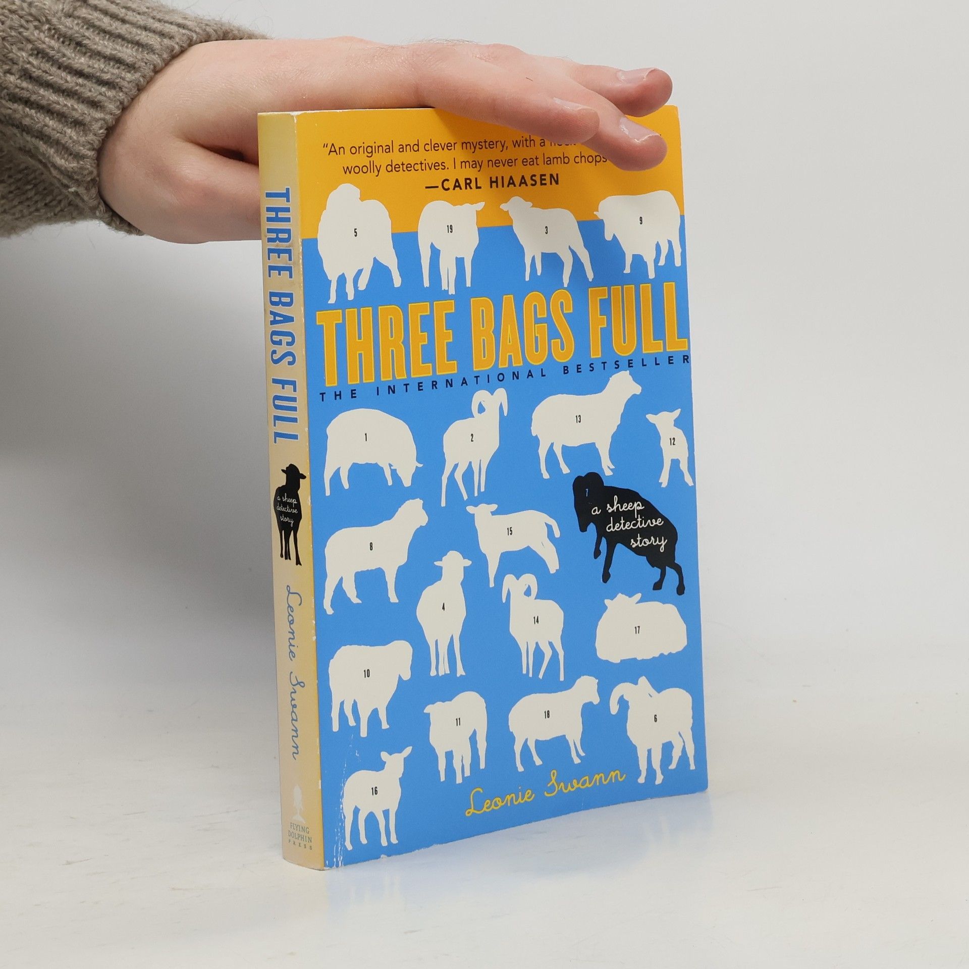 Leonie Swann Three Bags Full: A Sheep Detective Story