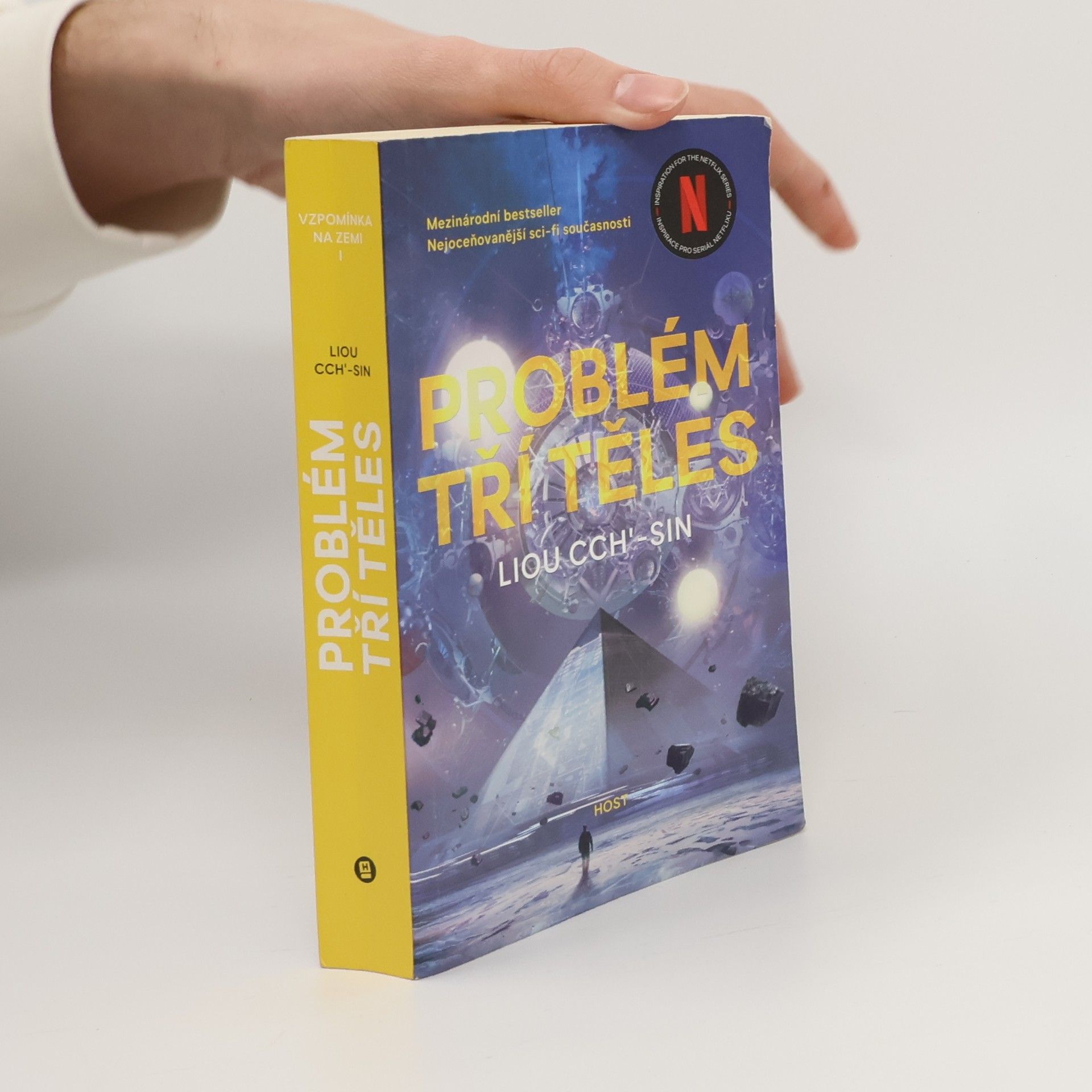 Cixin Liu Problém tří těles