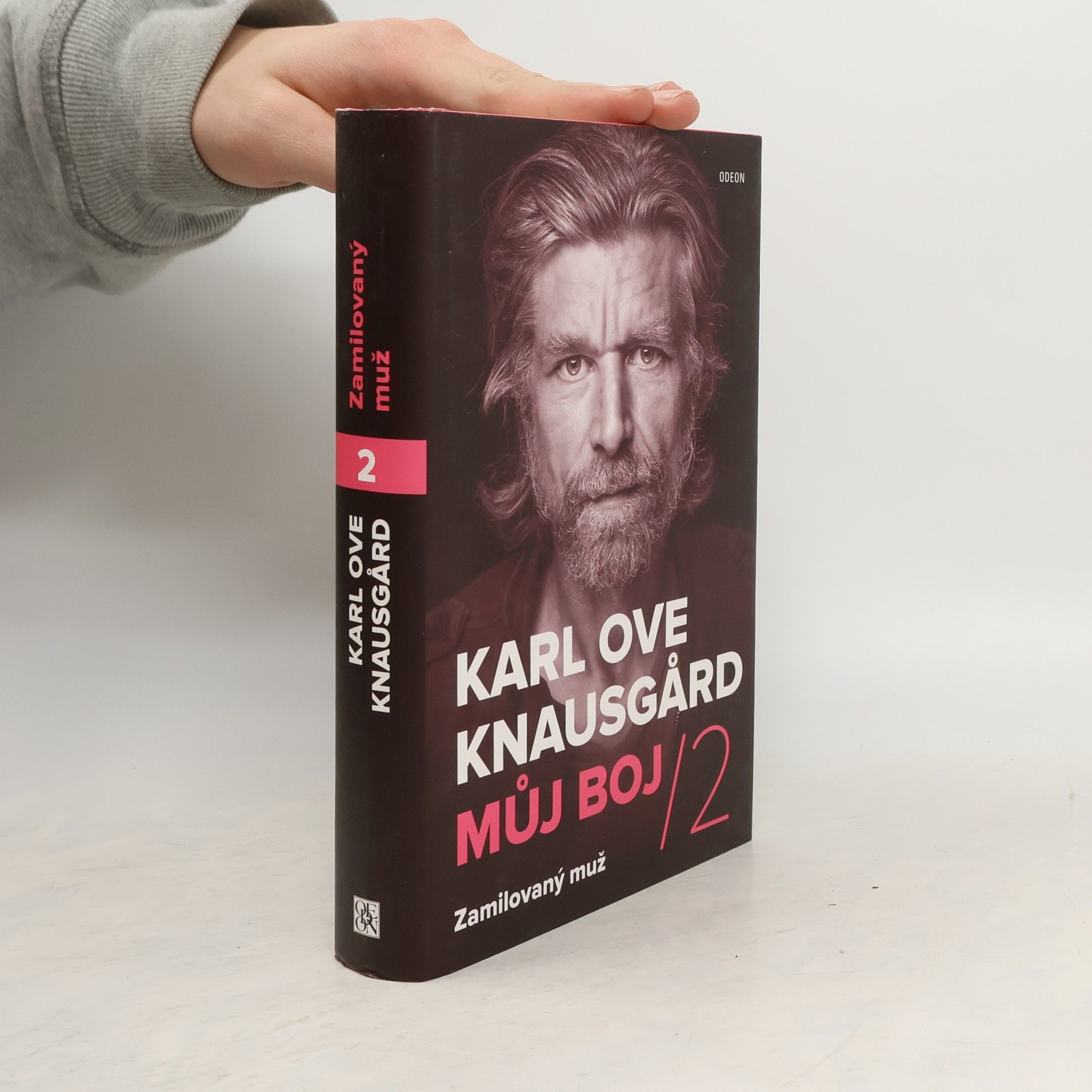 Karl Ove Knausgård Zamilovaný muž. Můj boj 2