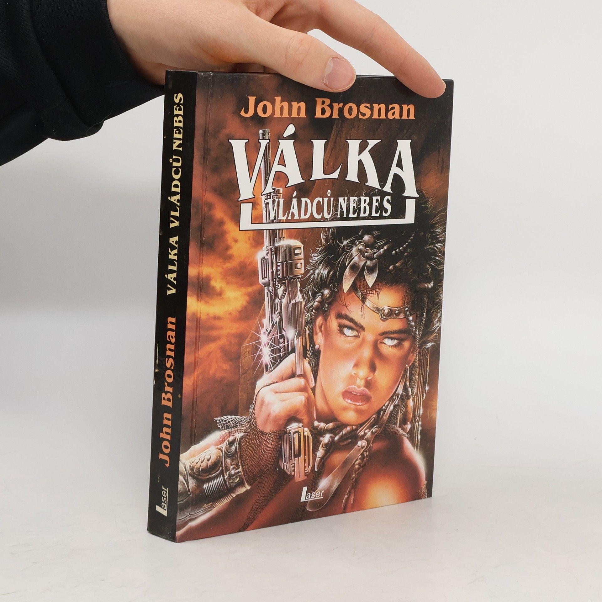 John Brosnan Válka vládců nebes