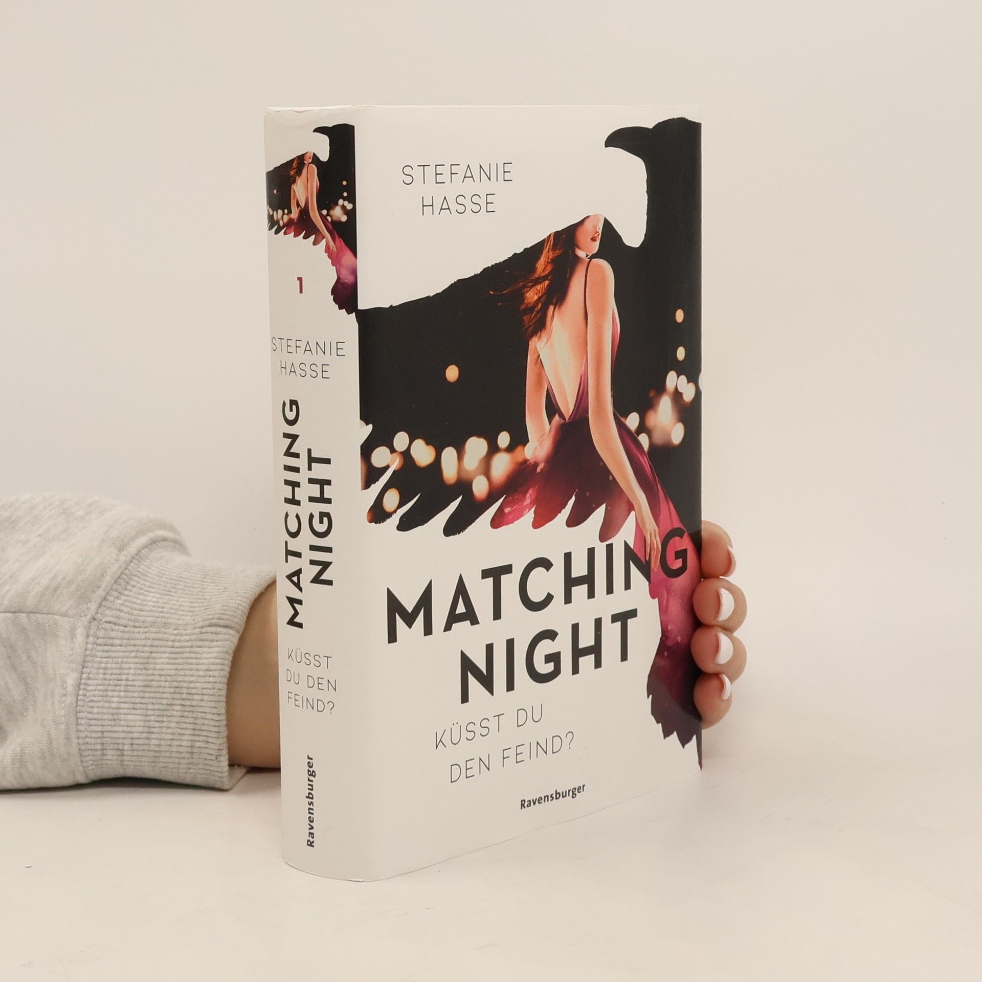 Stefanie Hasse Matching Night