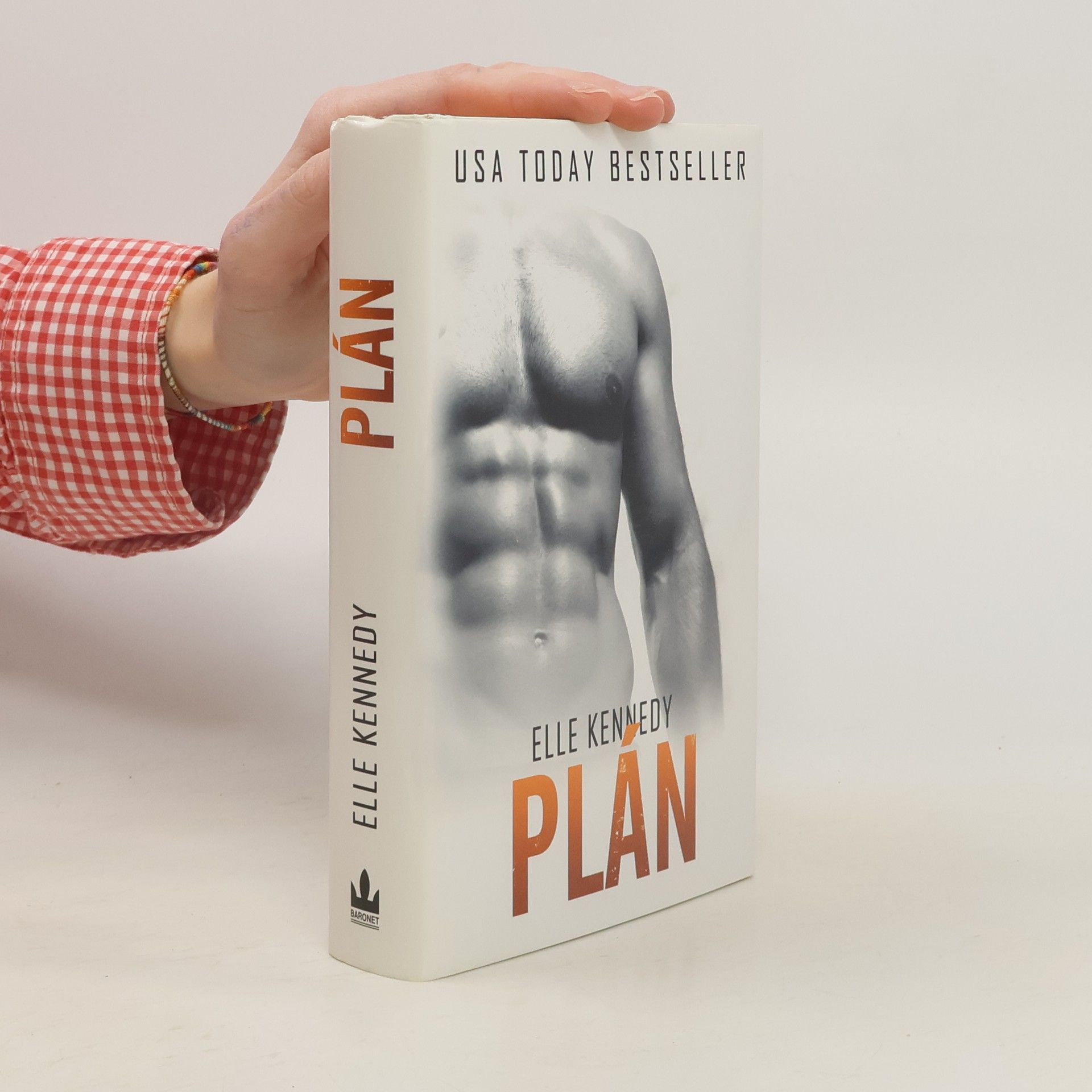 Elle Kennedy Plán. Cyklus Off-Campus 4