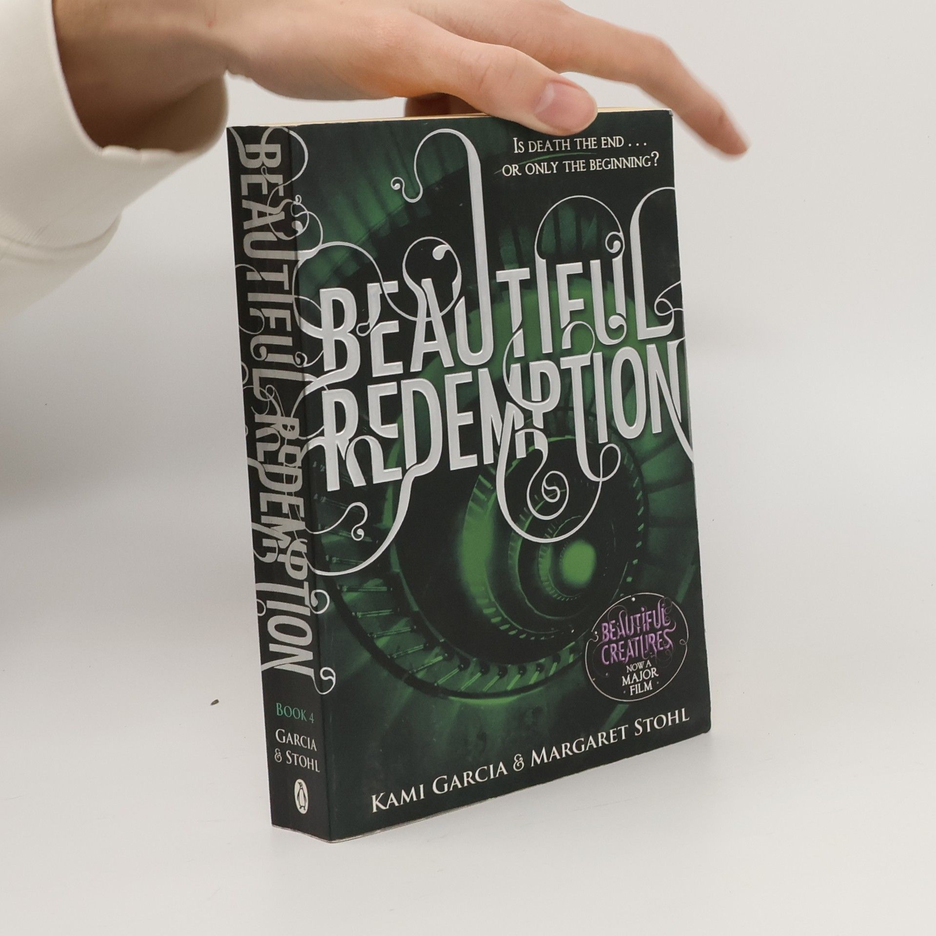 Kami Garcia Beautiful redemption