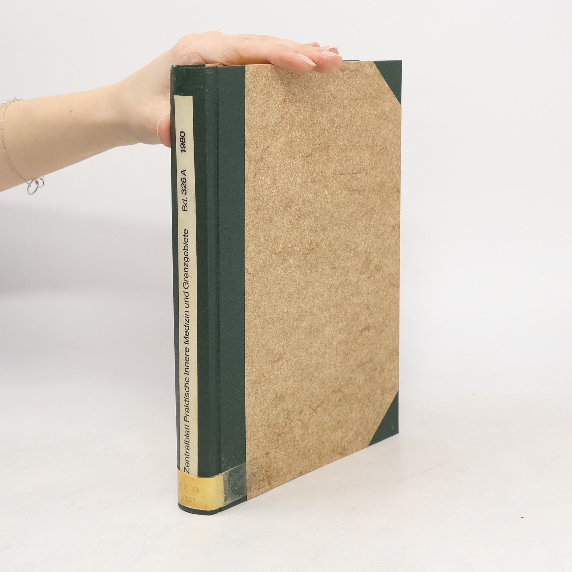 Autores varios Zentralblatt Praktische Innere Medizin und Grenzgebiete 326. A