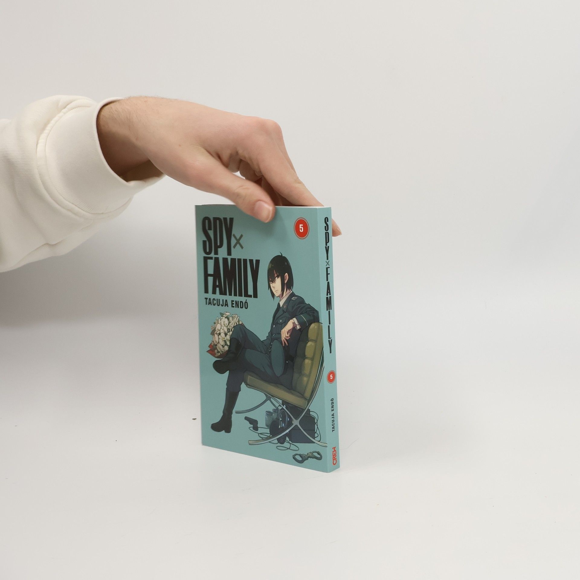 Tacuja Endó Spy x Family 5