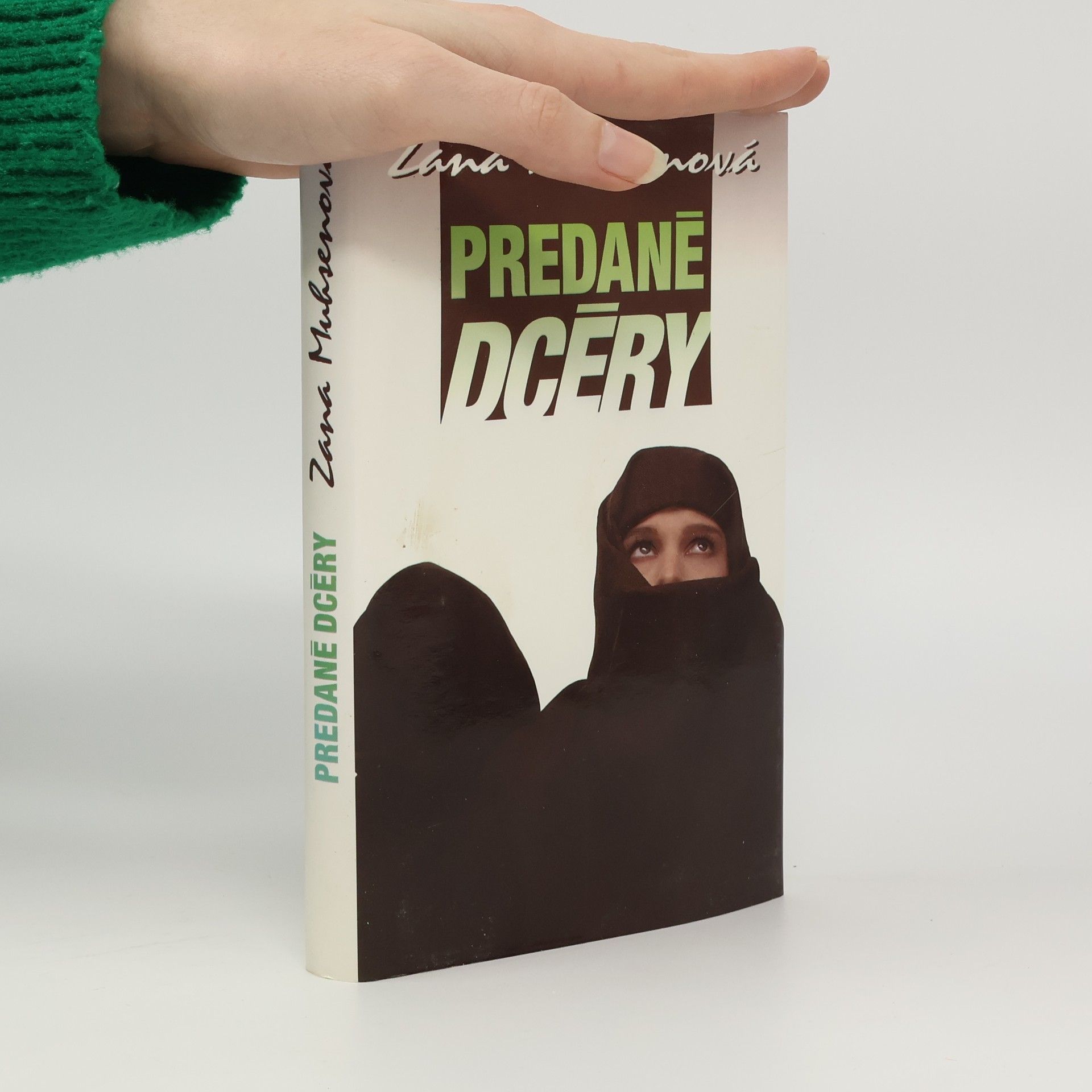 Zana Muhsen Predané dcéry