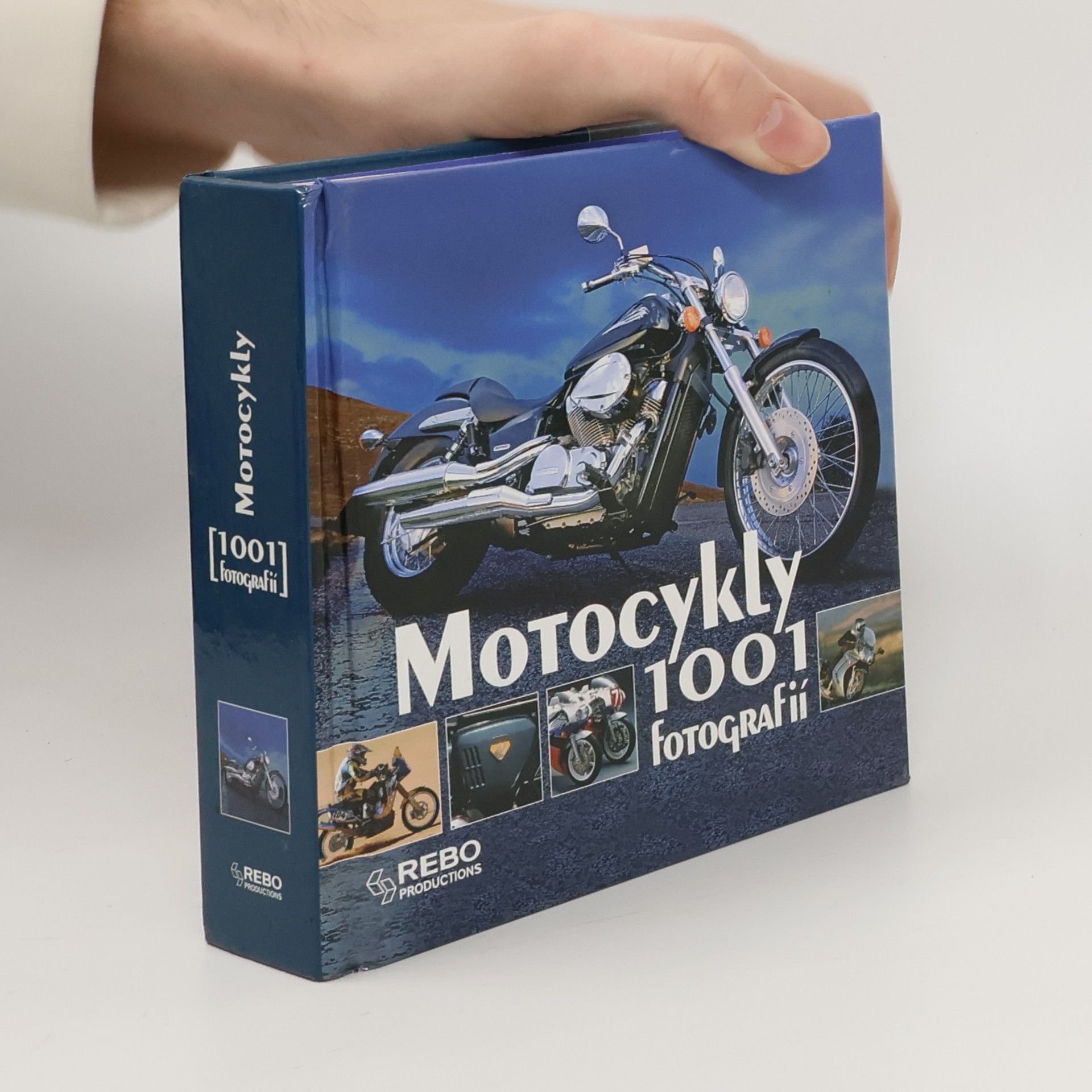 Autorenkollektiv Motocykly: 1001 fotografií