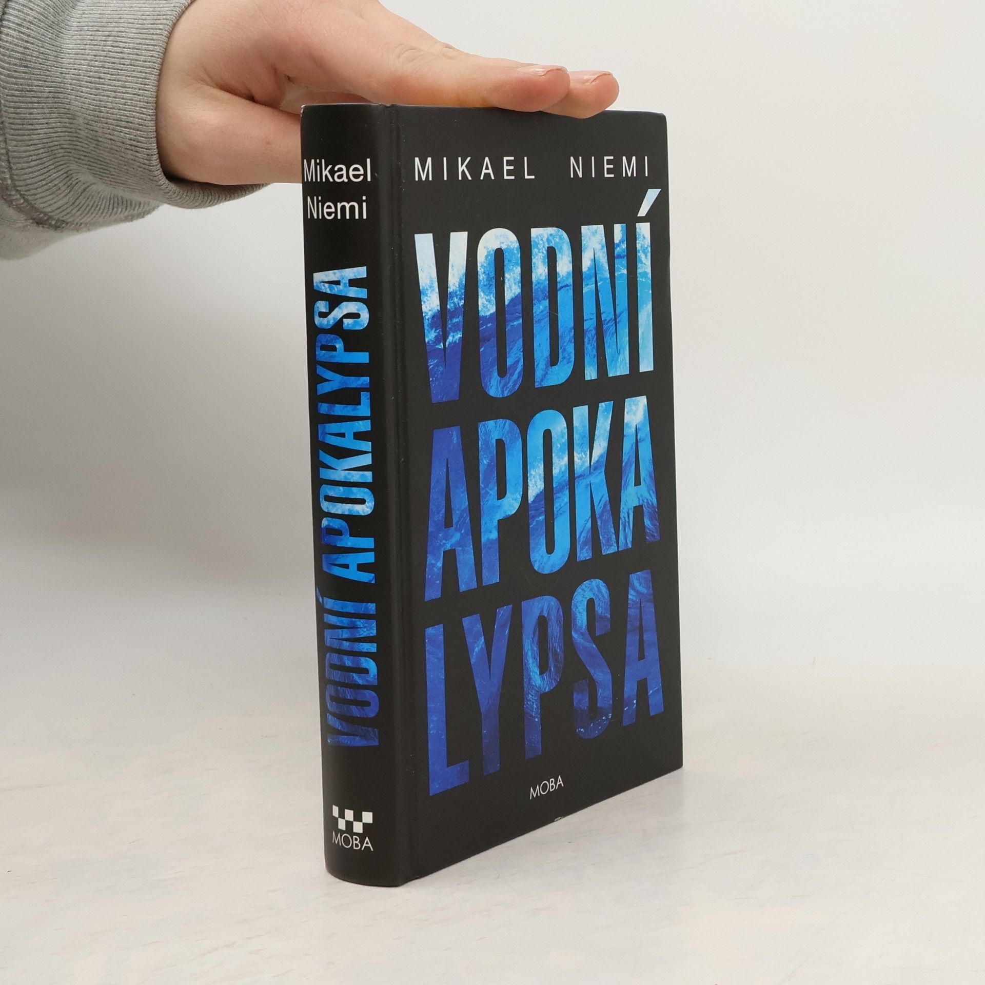 Mikael Niemi Vodní apokalypsa