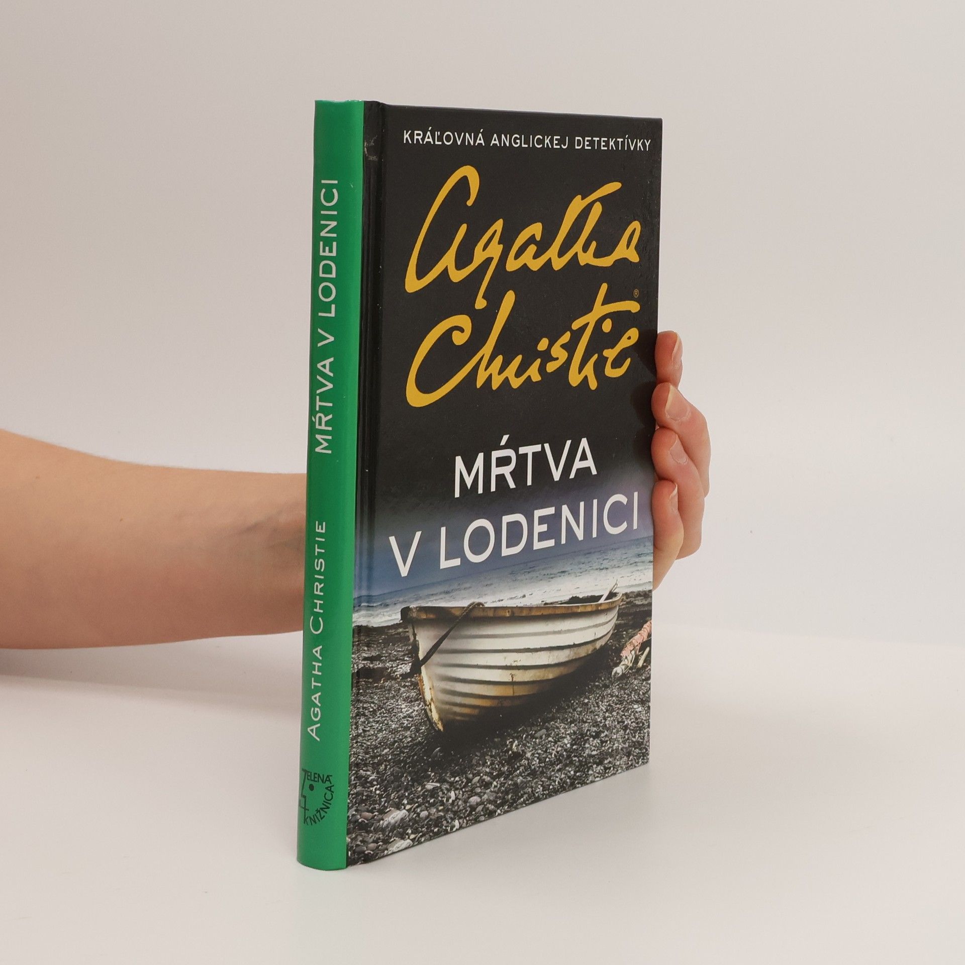 Agatha Christie Mŕtva v lodenici