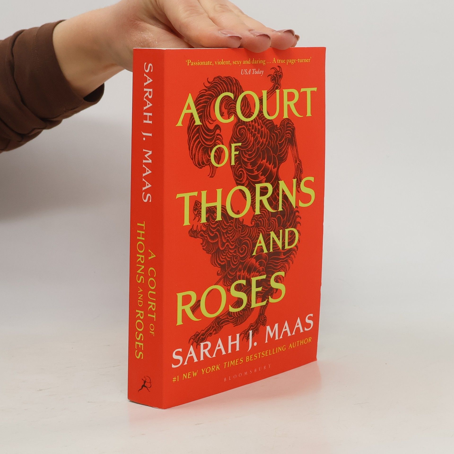 Sarah J. Maas A Court of Thorns and Roses