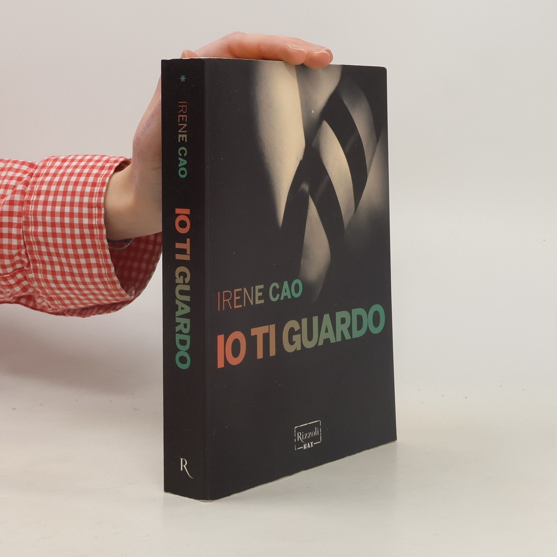 Irene Cao Io ti guardo