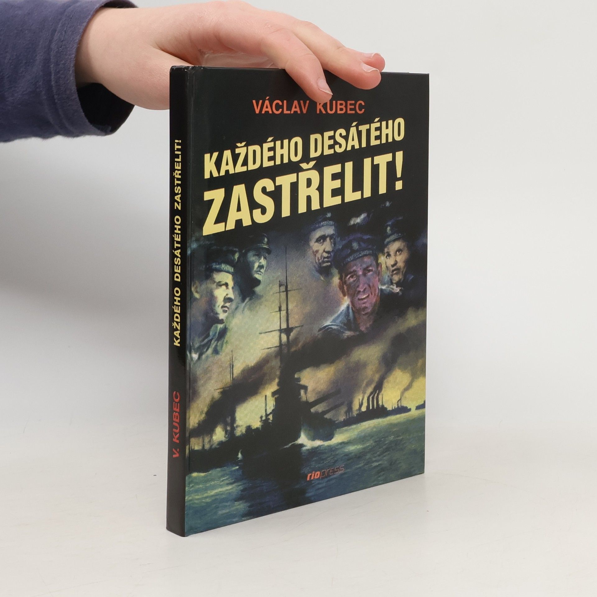 Každého desátého zastřelit!