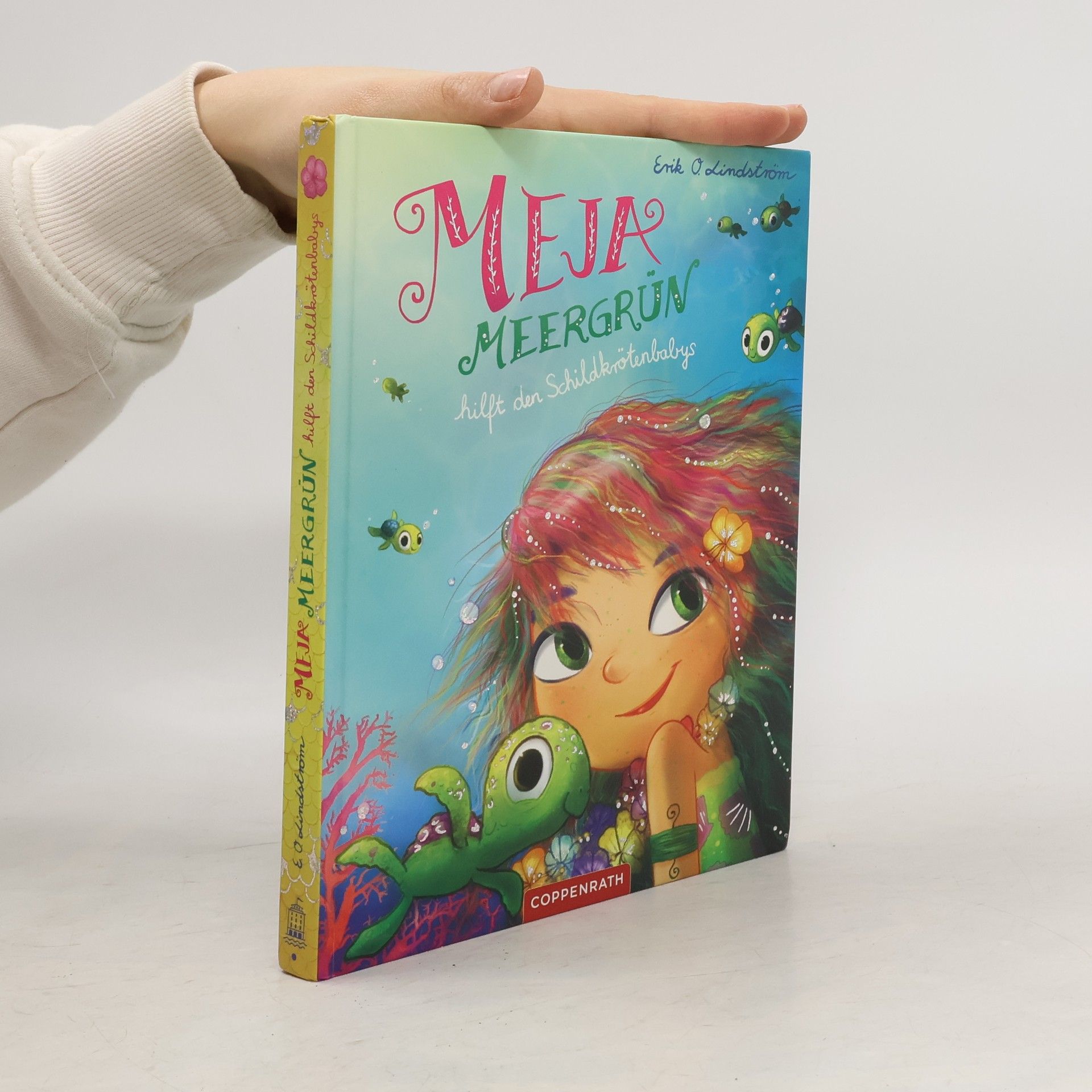 Meja Meergrün hilft den Schildkrötenbabys