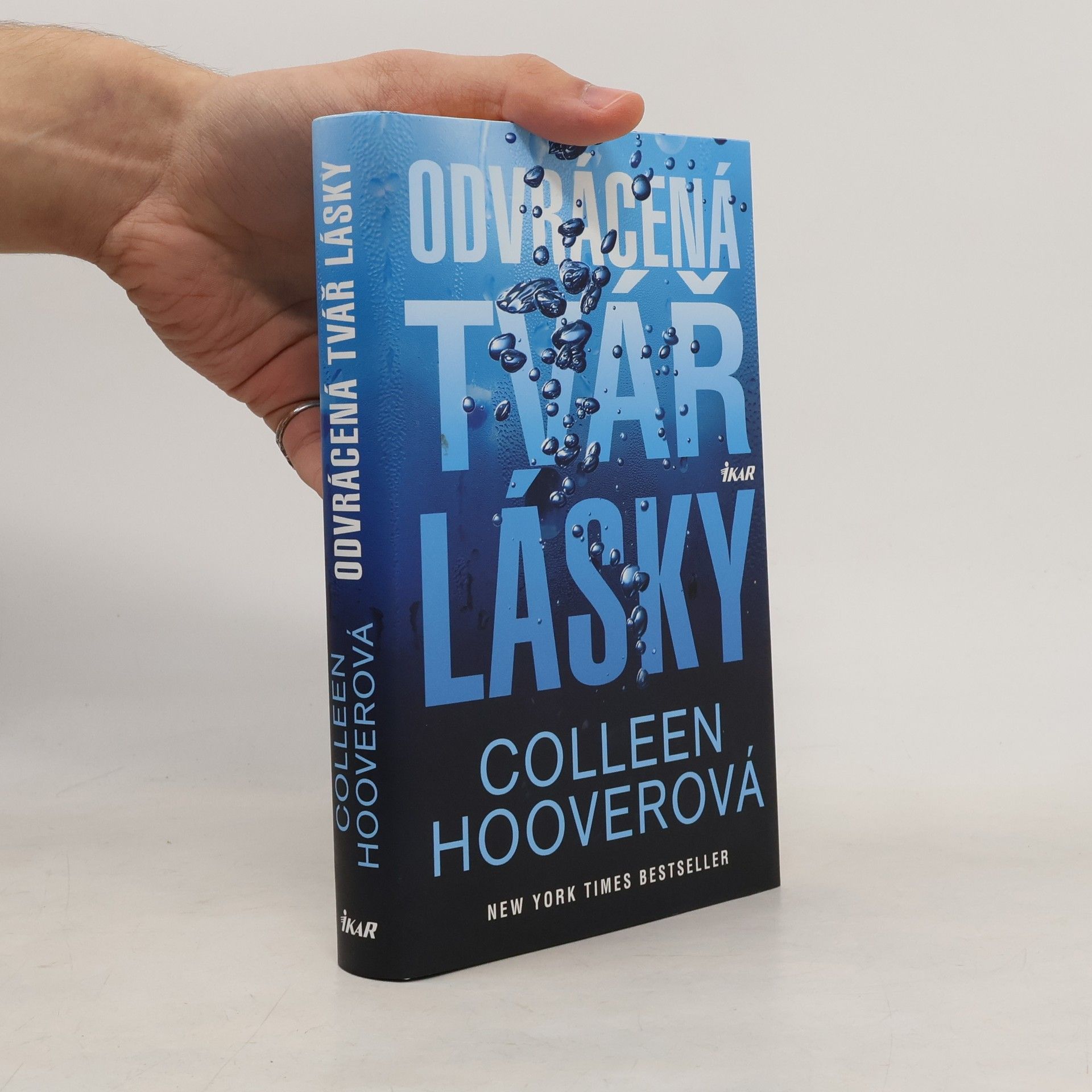 Colleen Hoover Odvrácená tvář lásky