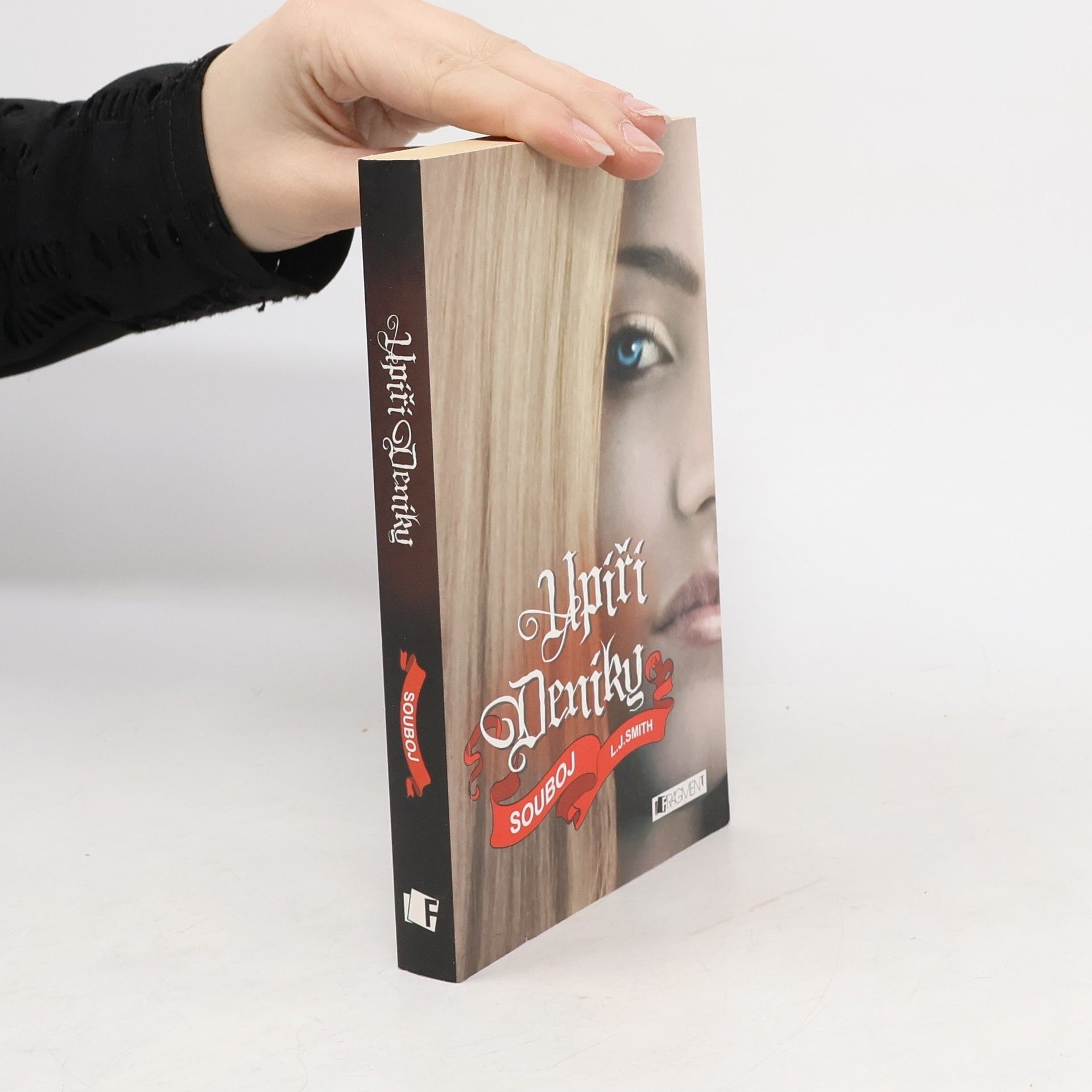 Lisa Jane Smith Upíří deníky. Souboj