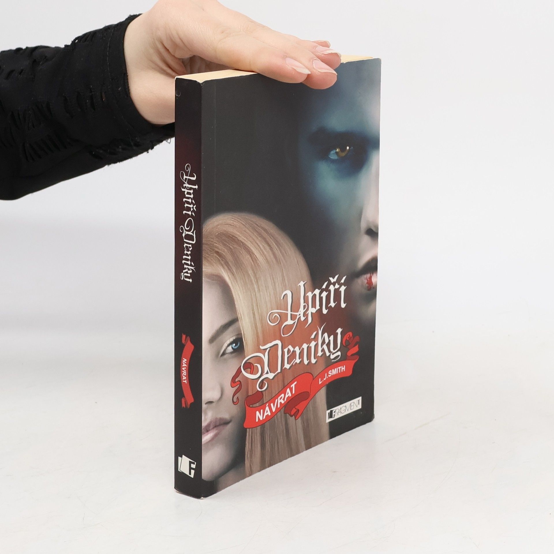 Lisa J. Smith Upíří deníky. Návrat