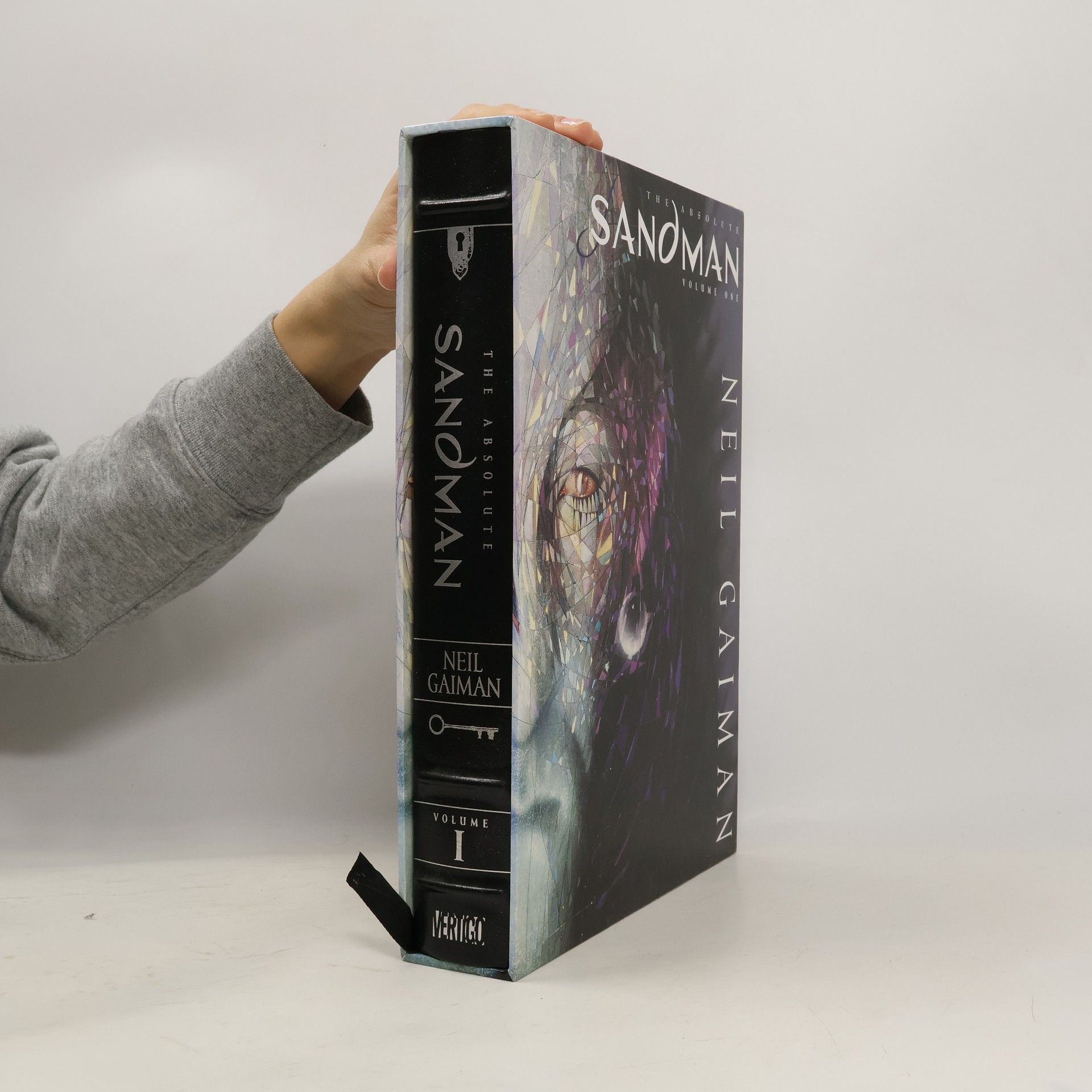 Neil Gaiman Absolute Sandman Volume One