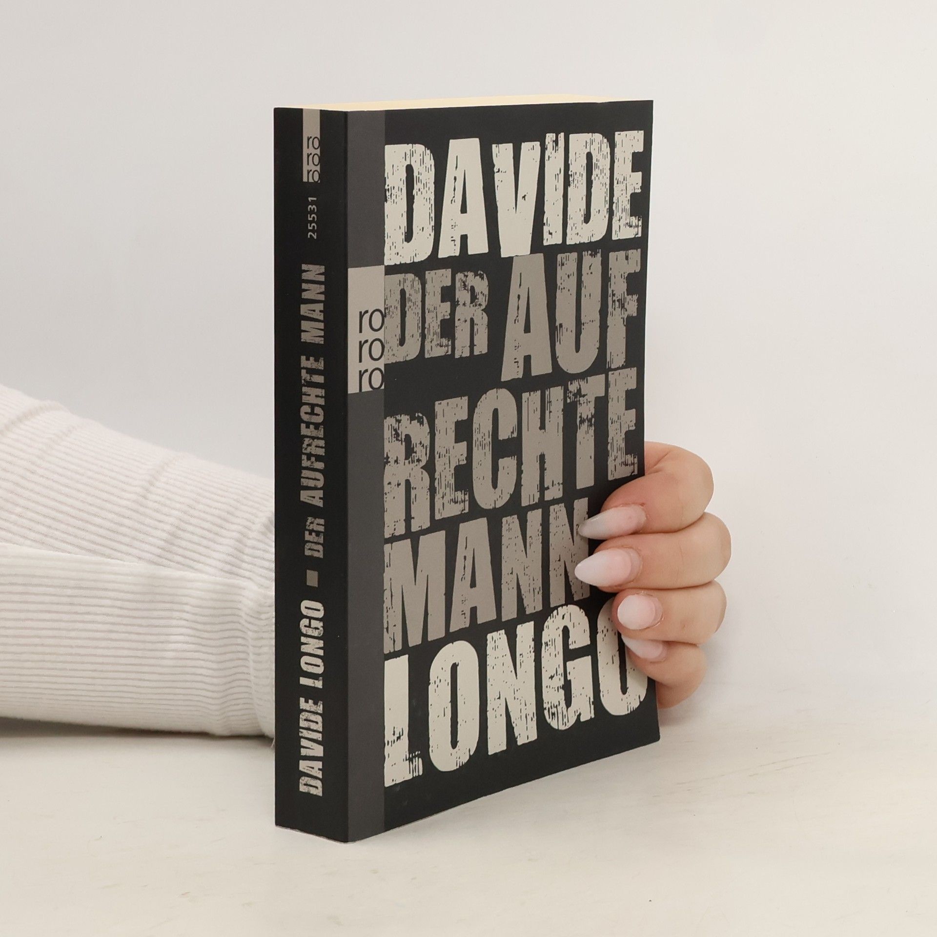 Davide Longo Der aufrechte Mann