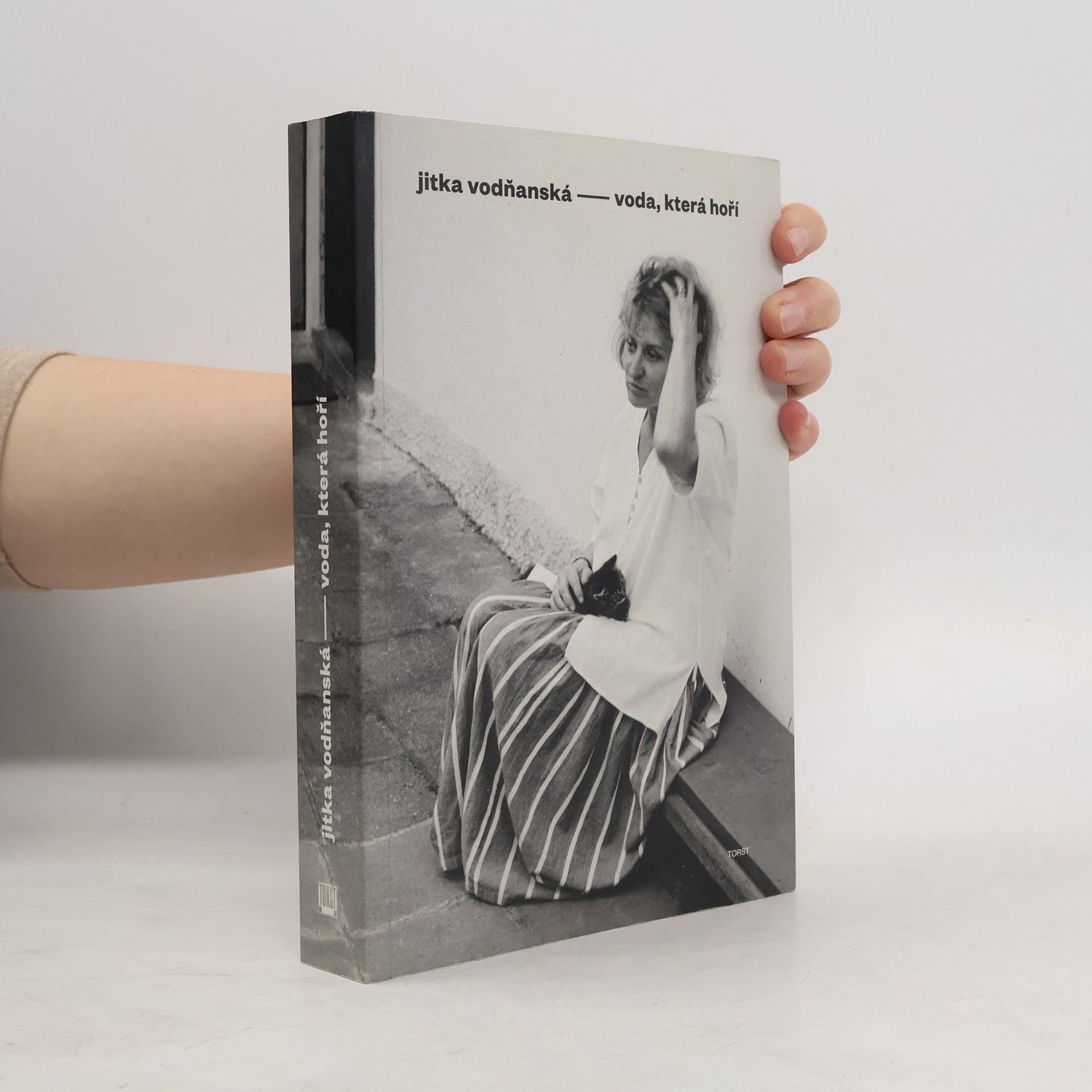 Jitka Vodňanská Voda, která hoří