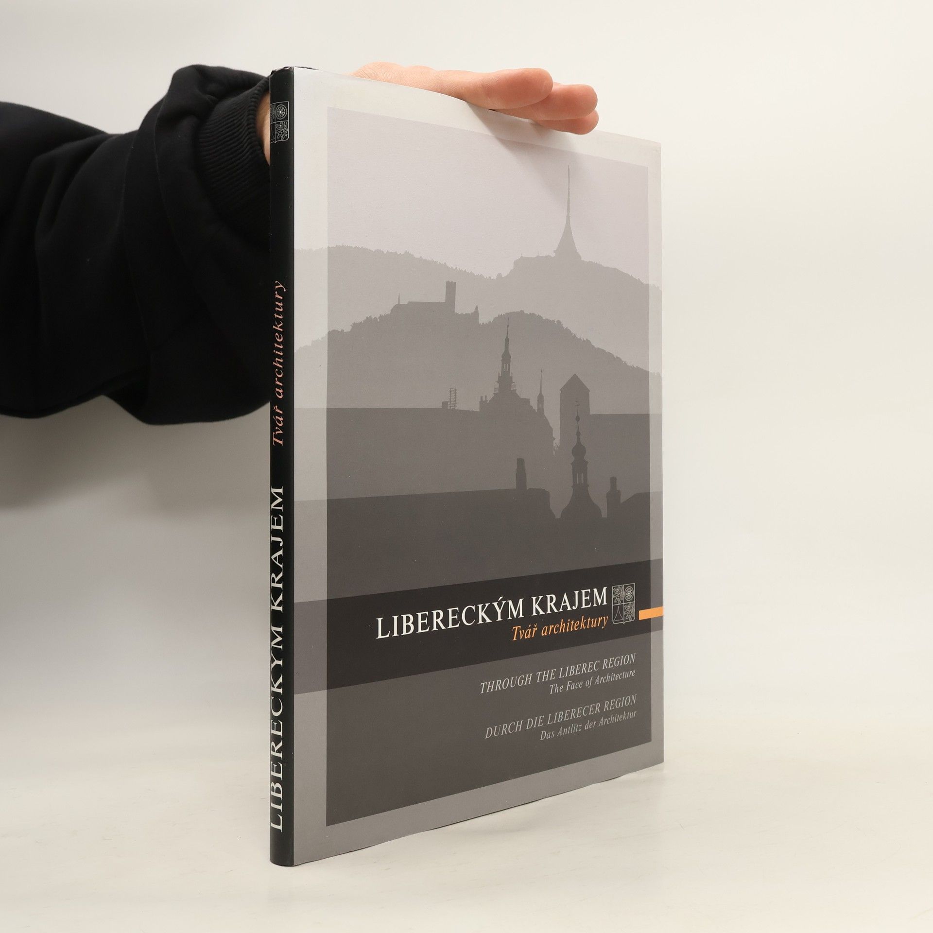 Collectif d'auteurs Libereckým krajem. Tvář architektury