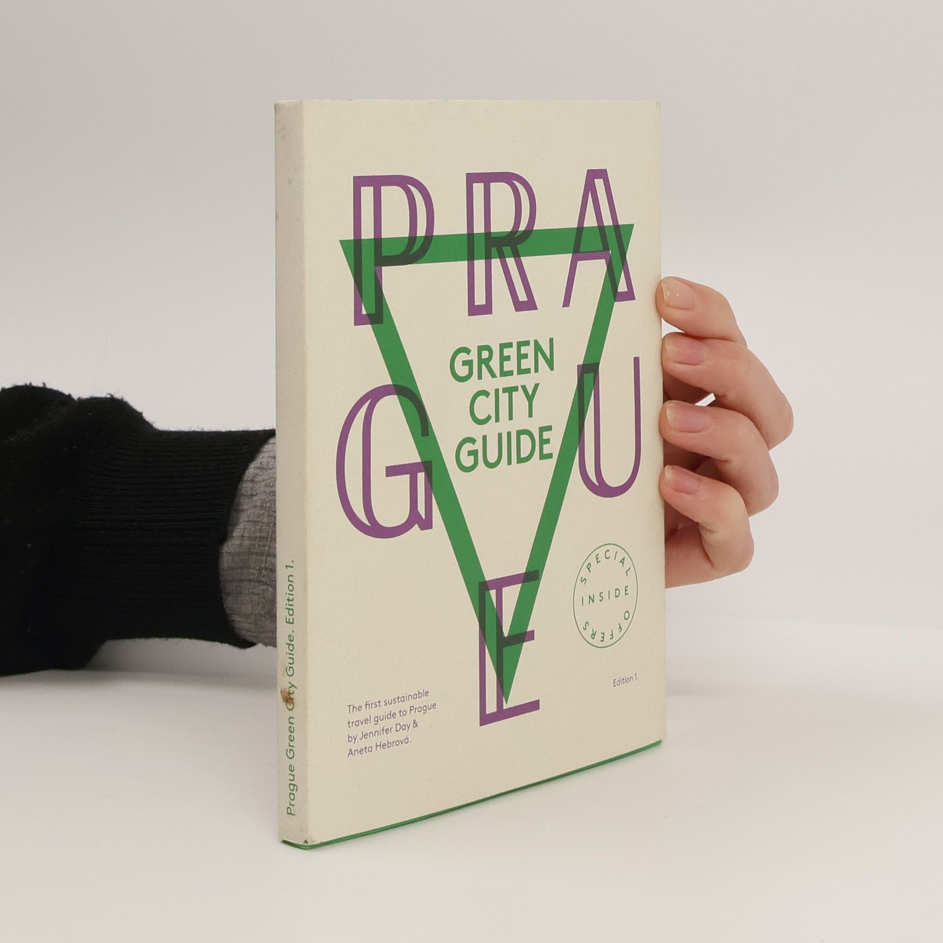 Jennifer Day Prague. Green city guide