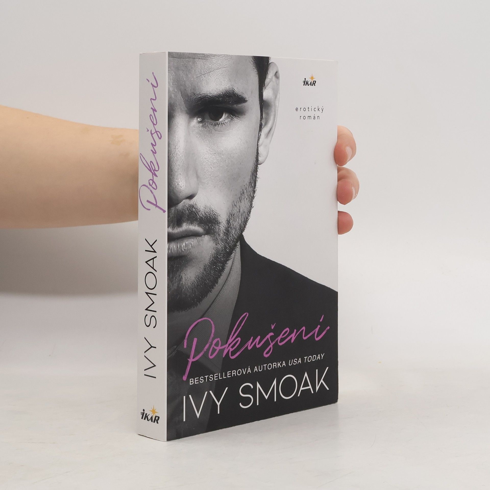 Ivy Smoak Pokušení