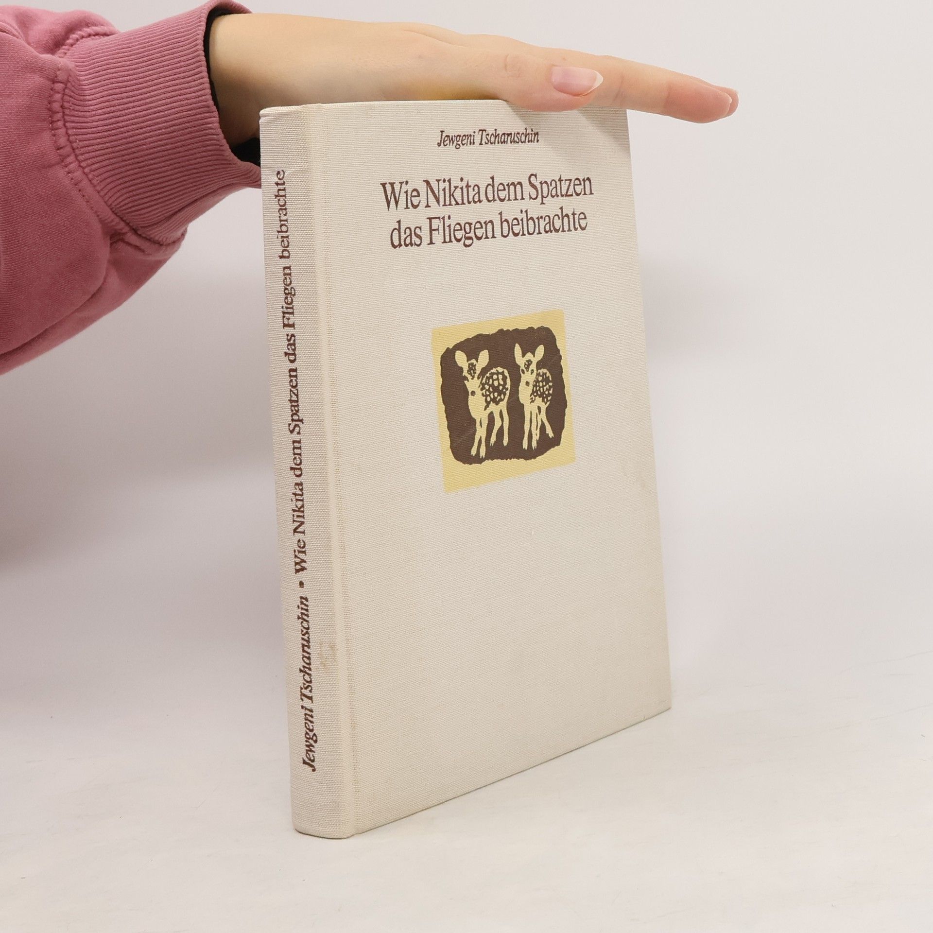 Wie Nikita dem Spatzen das Fliegen beibrachte