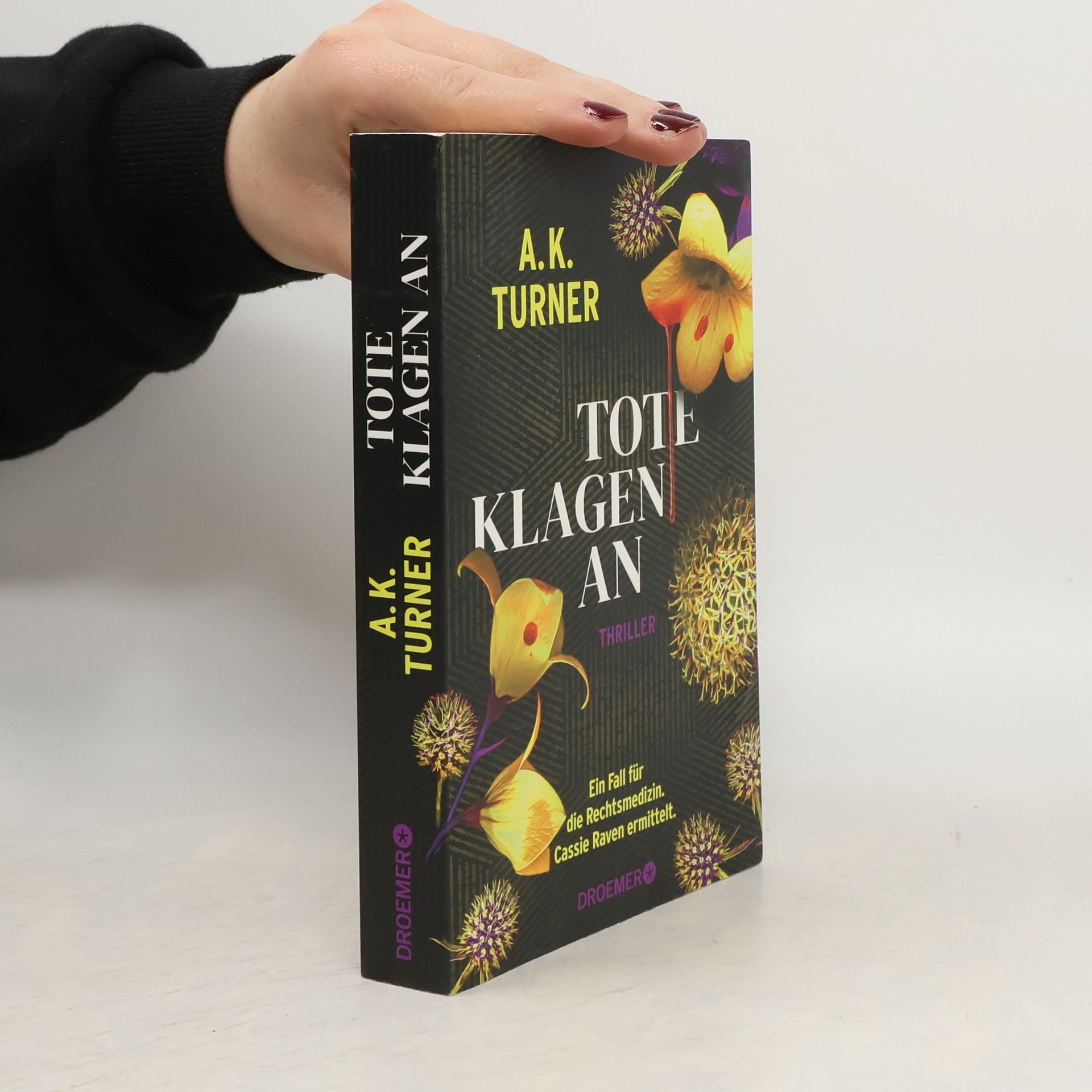 A. K. Turner Tote klagen an