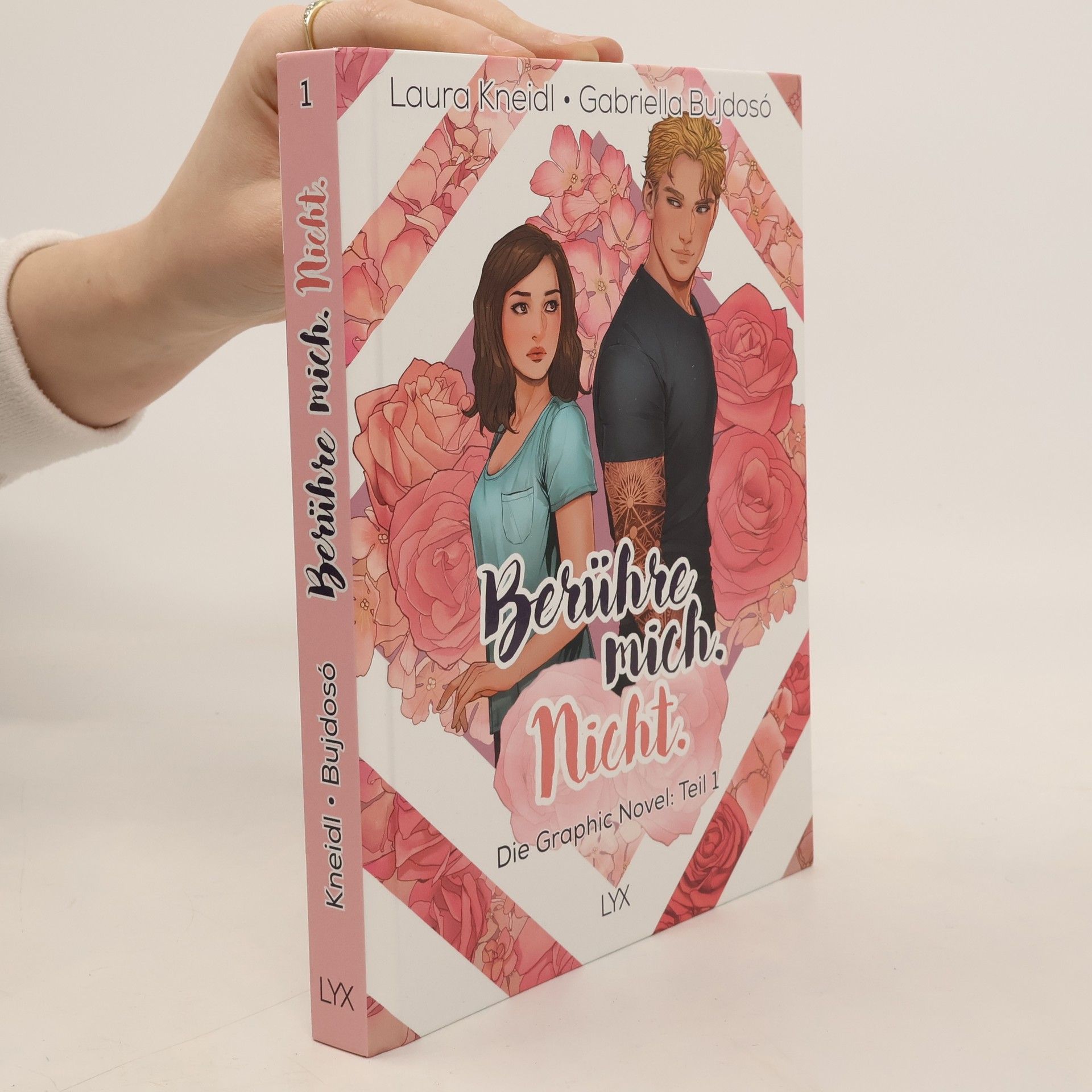 Laura Kneidl Berühre mich, nicht - die Graphic Novel 1