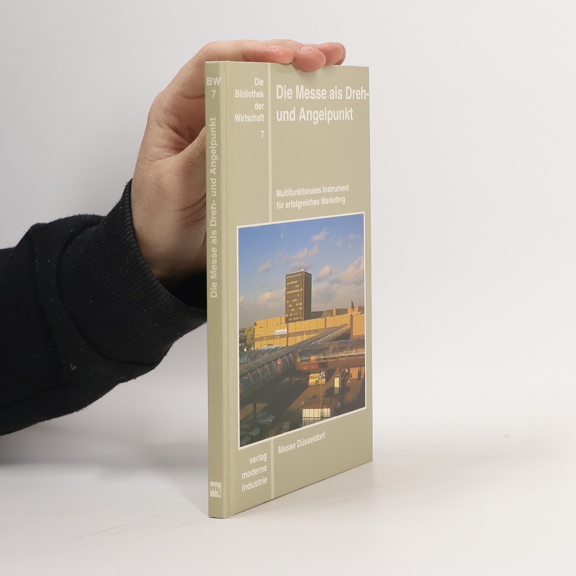 Claus Groth Die Messe als Dreh- und Angelpunkt