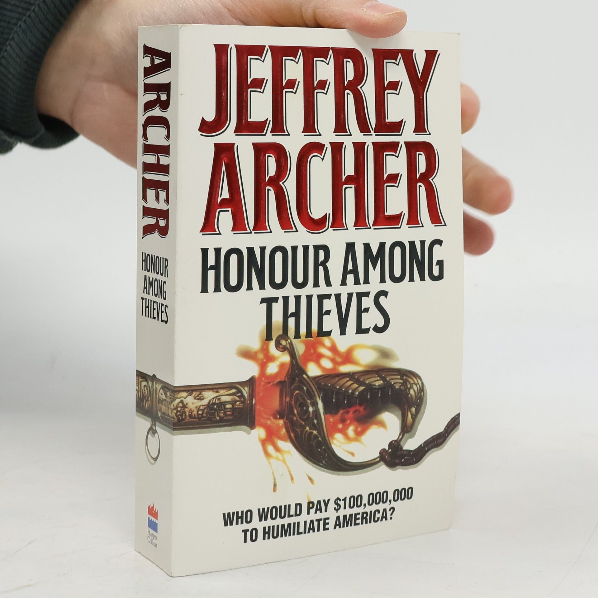 Jeffrey Archer Honour Among Thieves