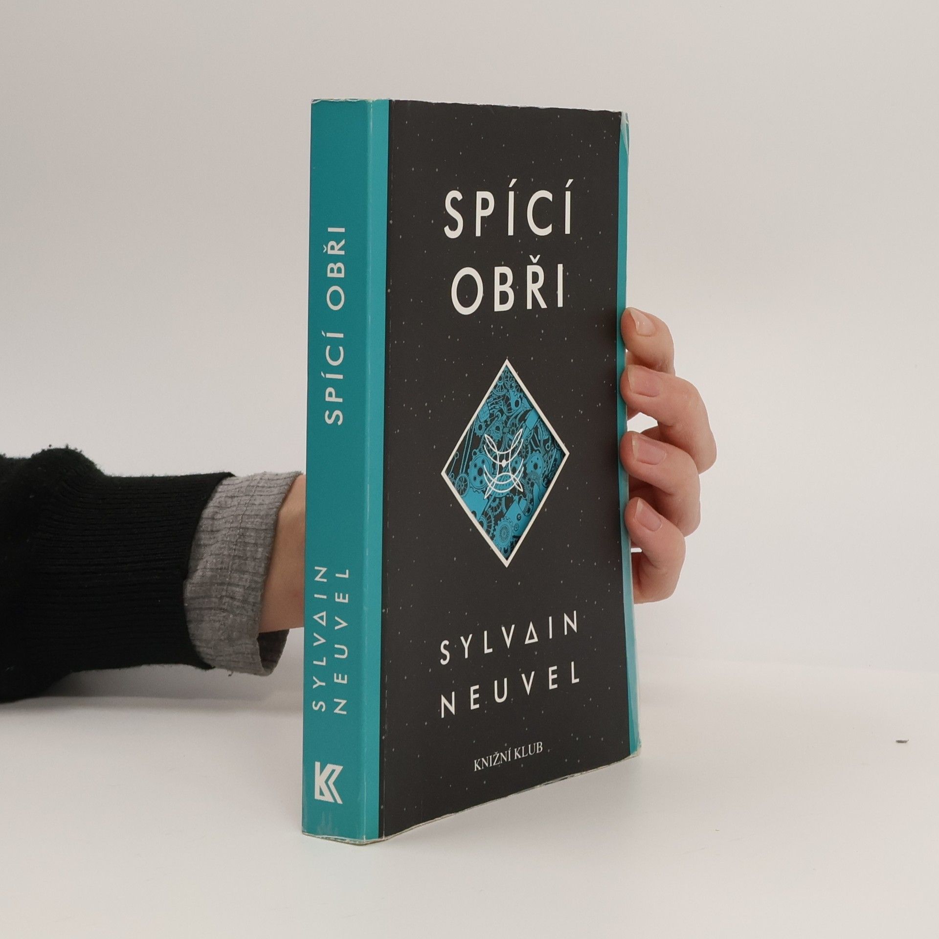Sylvain Neuvel Spící obři