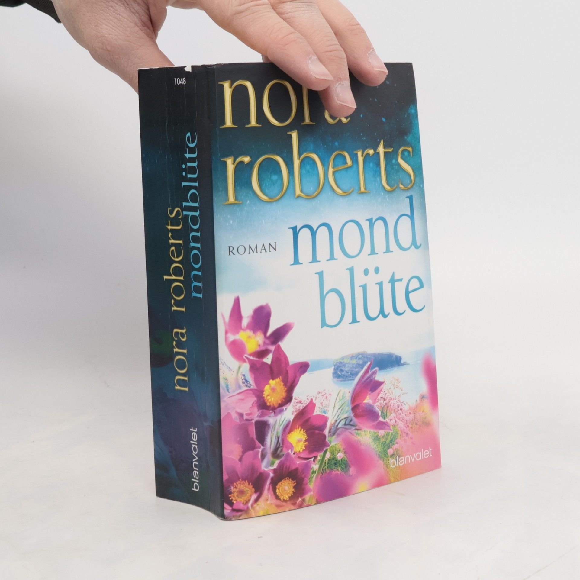 Nora Roberts Mondblüte