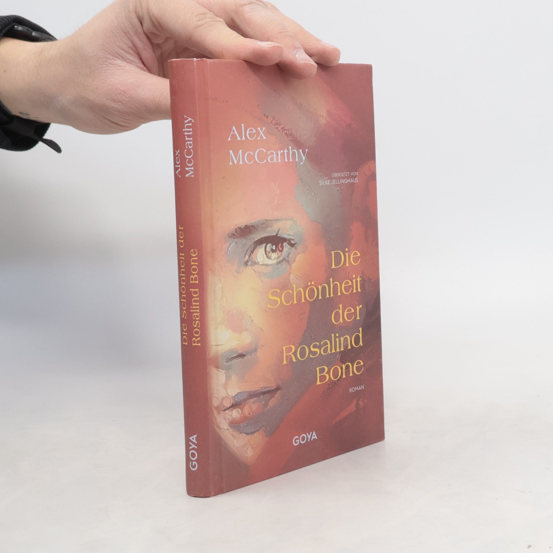 Alex McCarthy Die Schönheit der Rosalind Bone